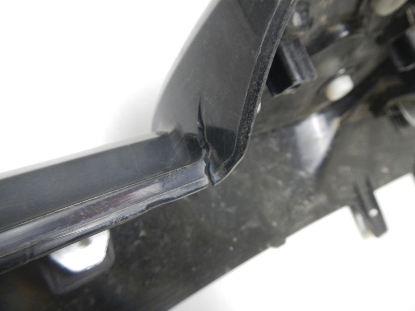 Накладка на решетку радиатора