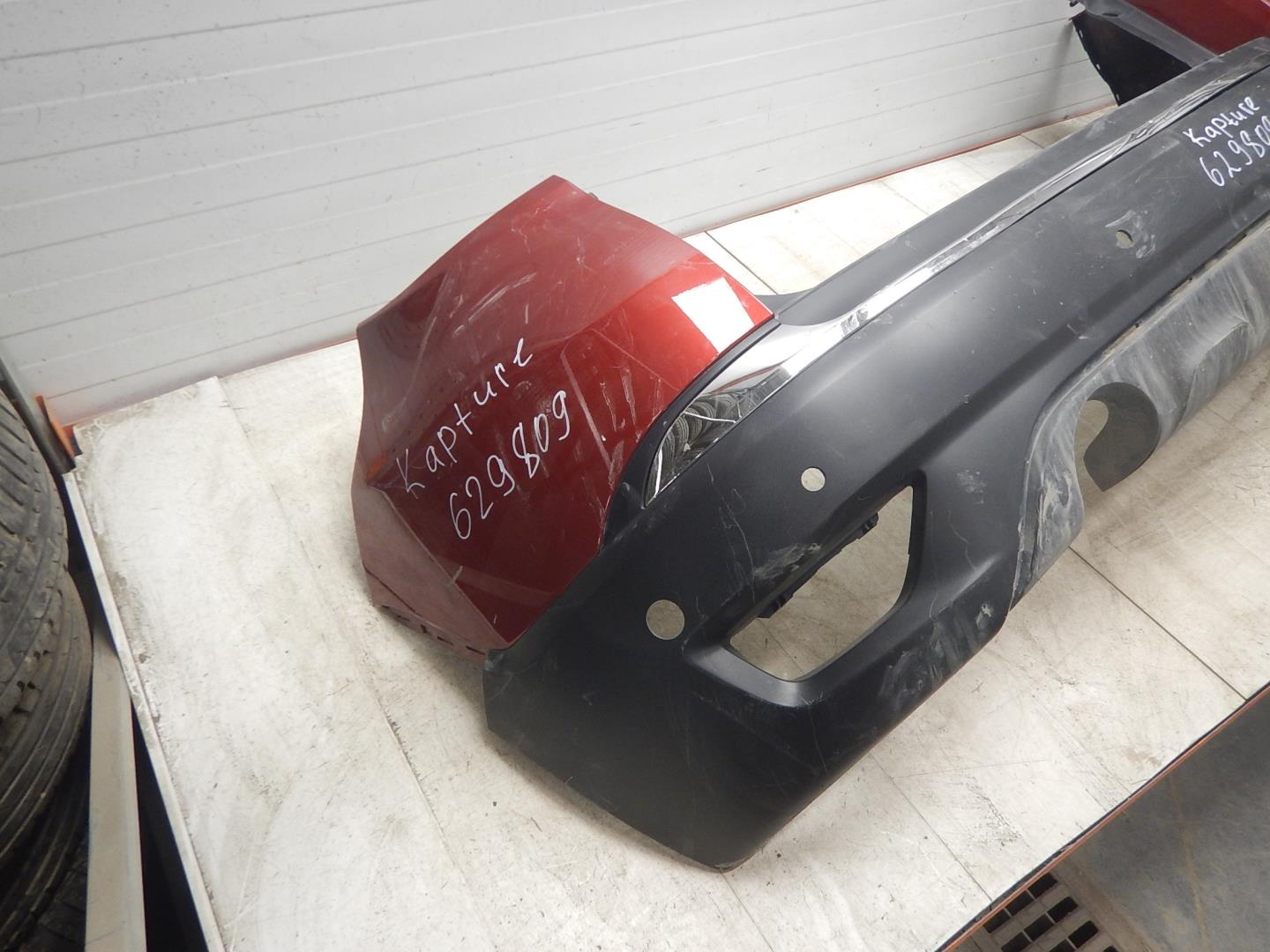 Бампер задний