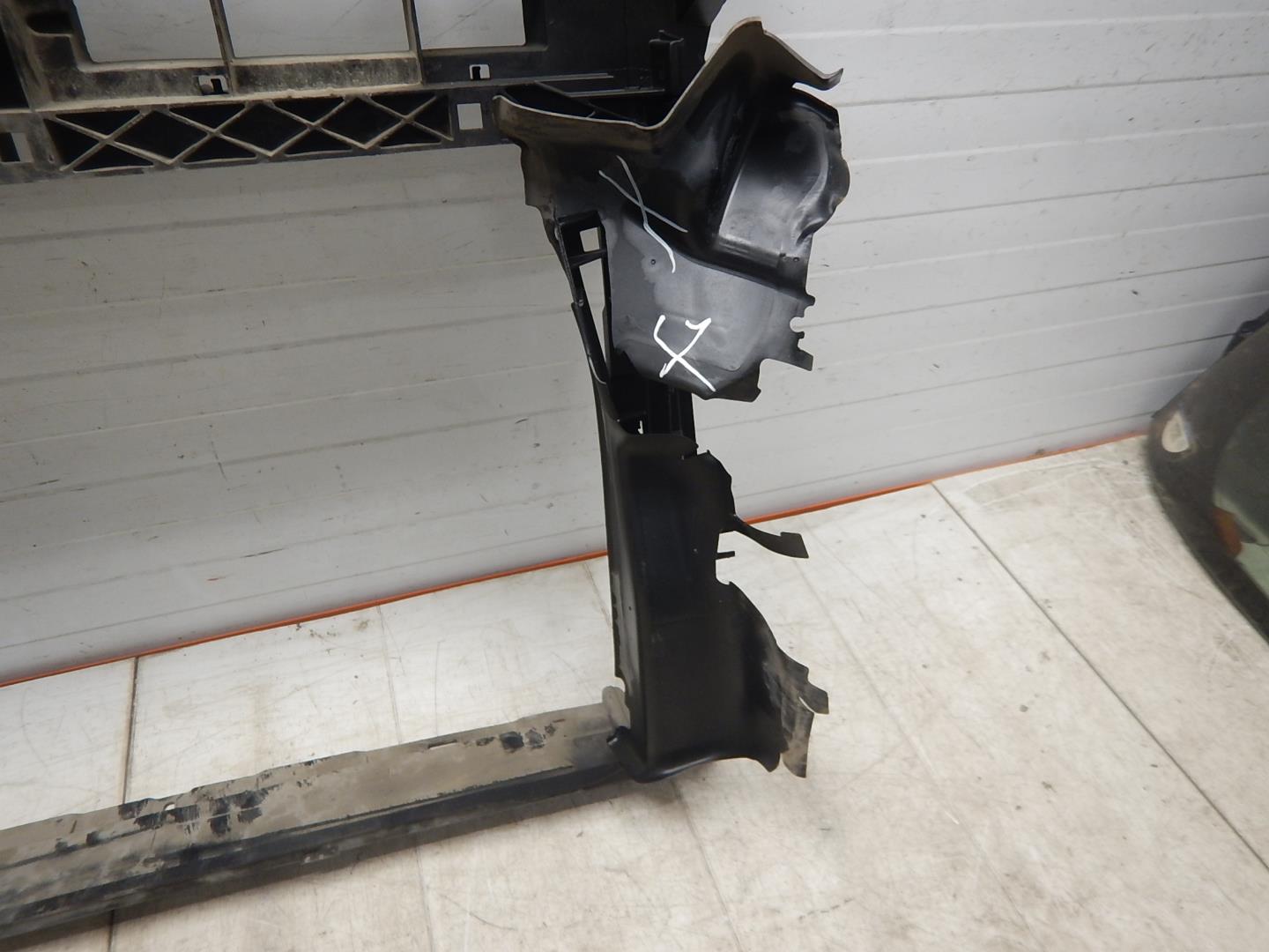 Панель передняя (телевизор)