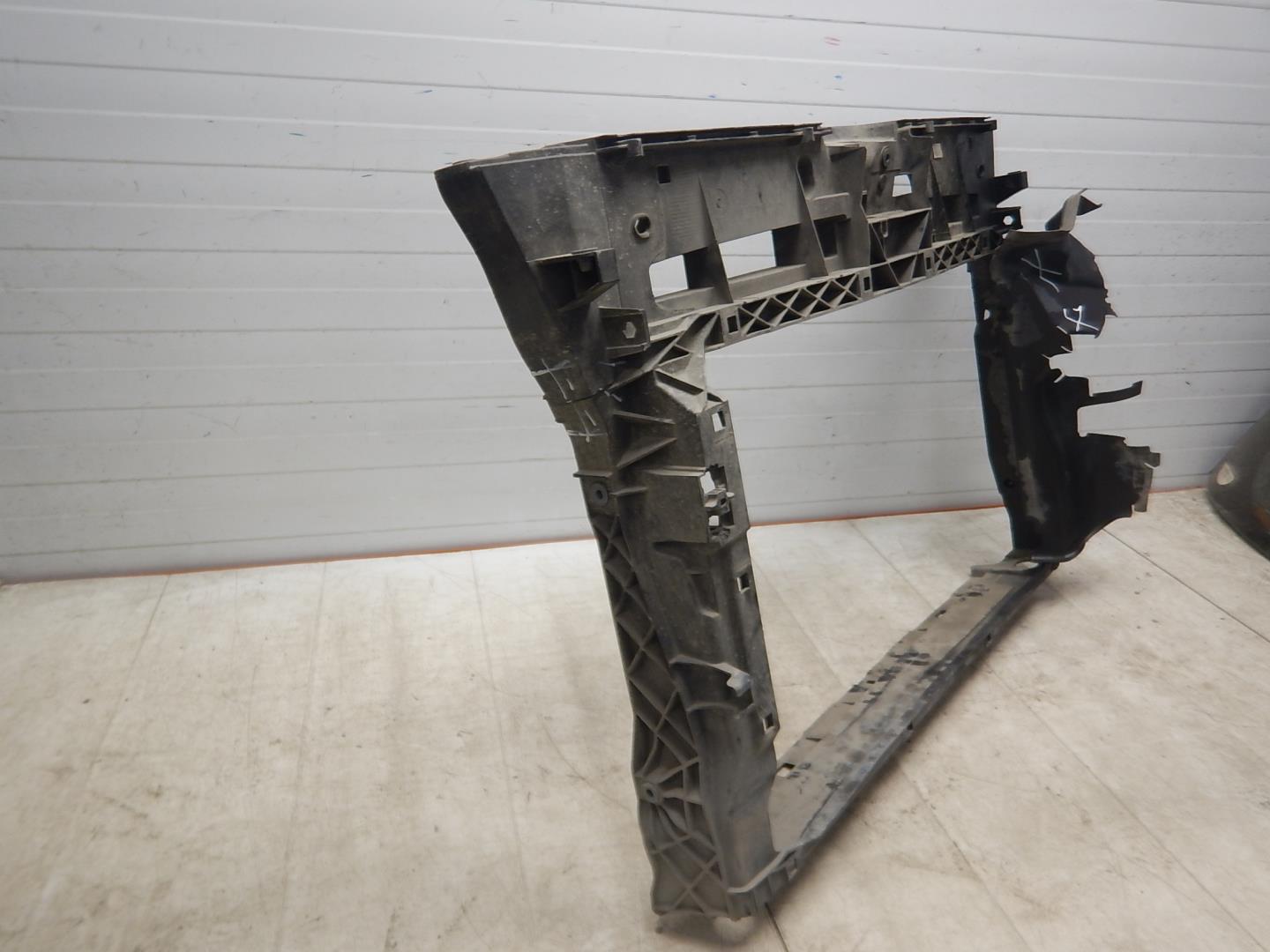 Панель передняя (телевизор)