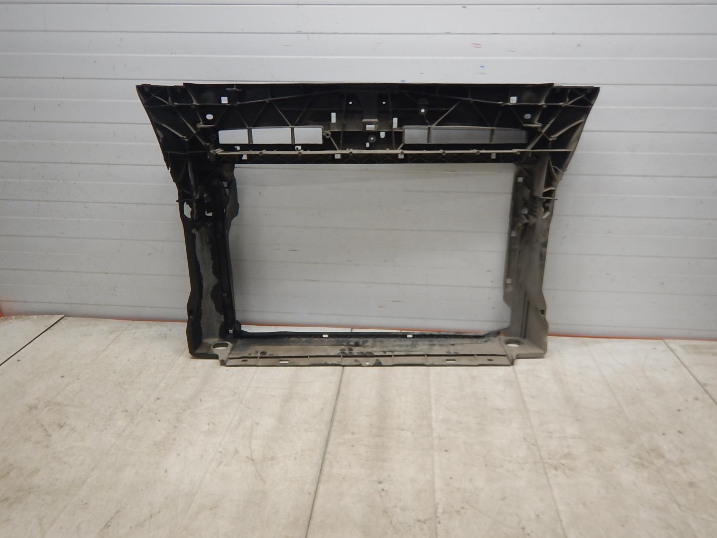 Панель передняя (телевизор)