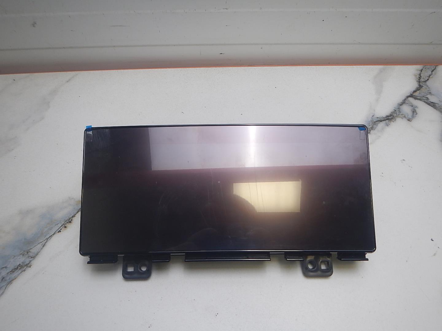 Панель приборов