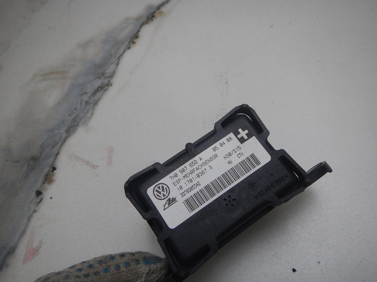 Датчик ускорения