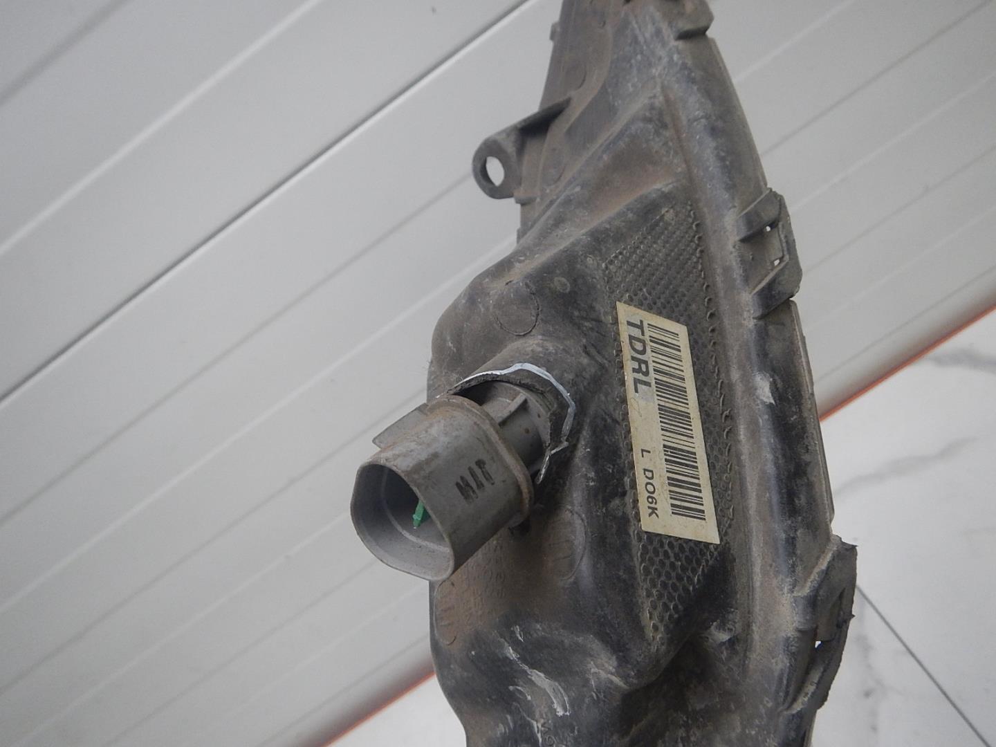 Фара дневного света левая (ходовые огни)