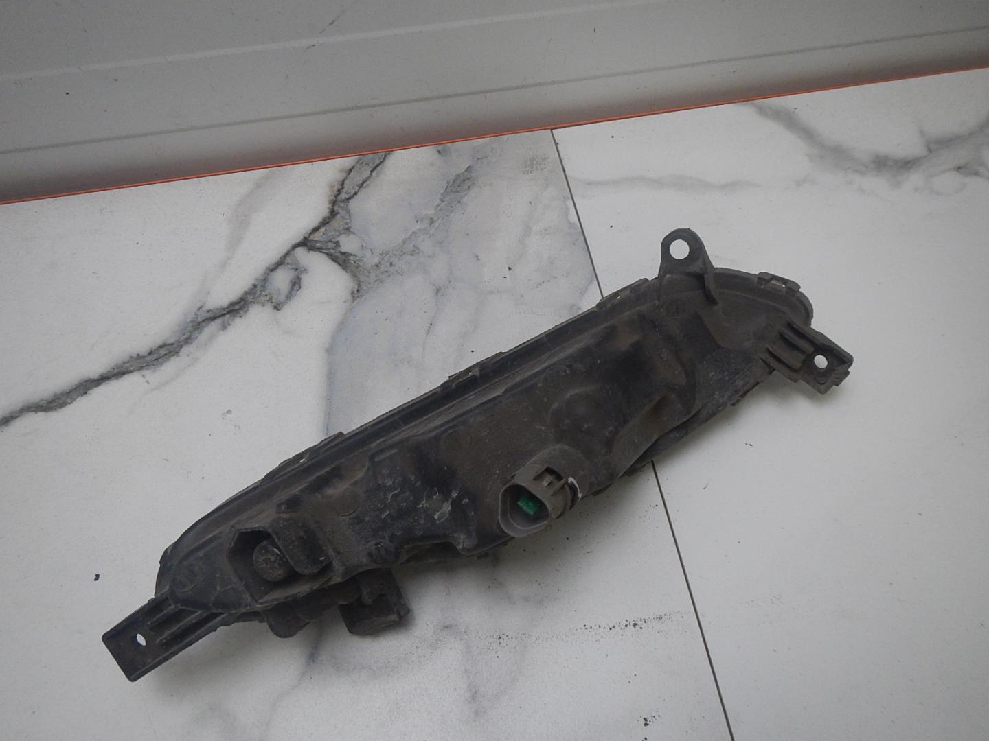 Фара дневного света левая (ходовые огни)