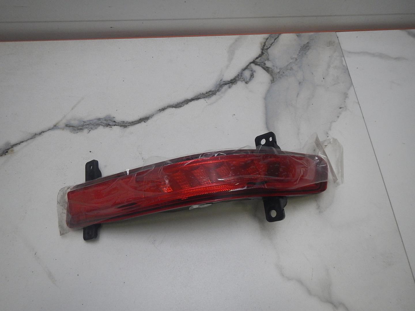 Фонарь задний противотуманный