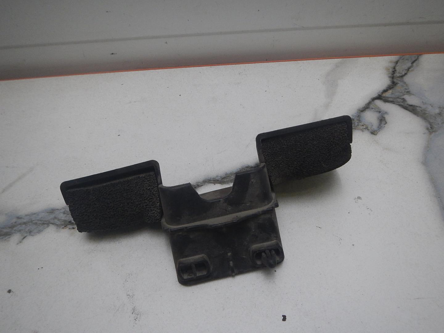 Кронштейн радиатора