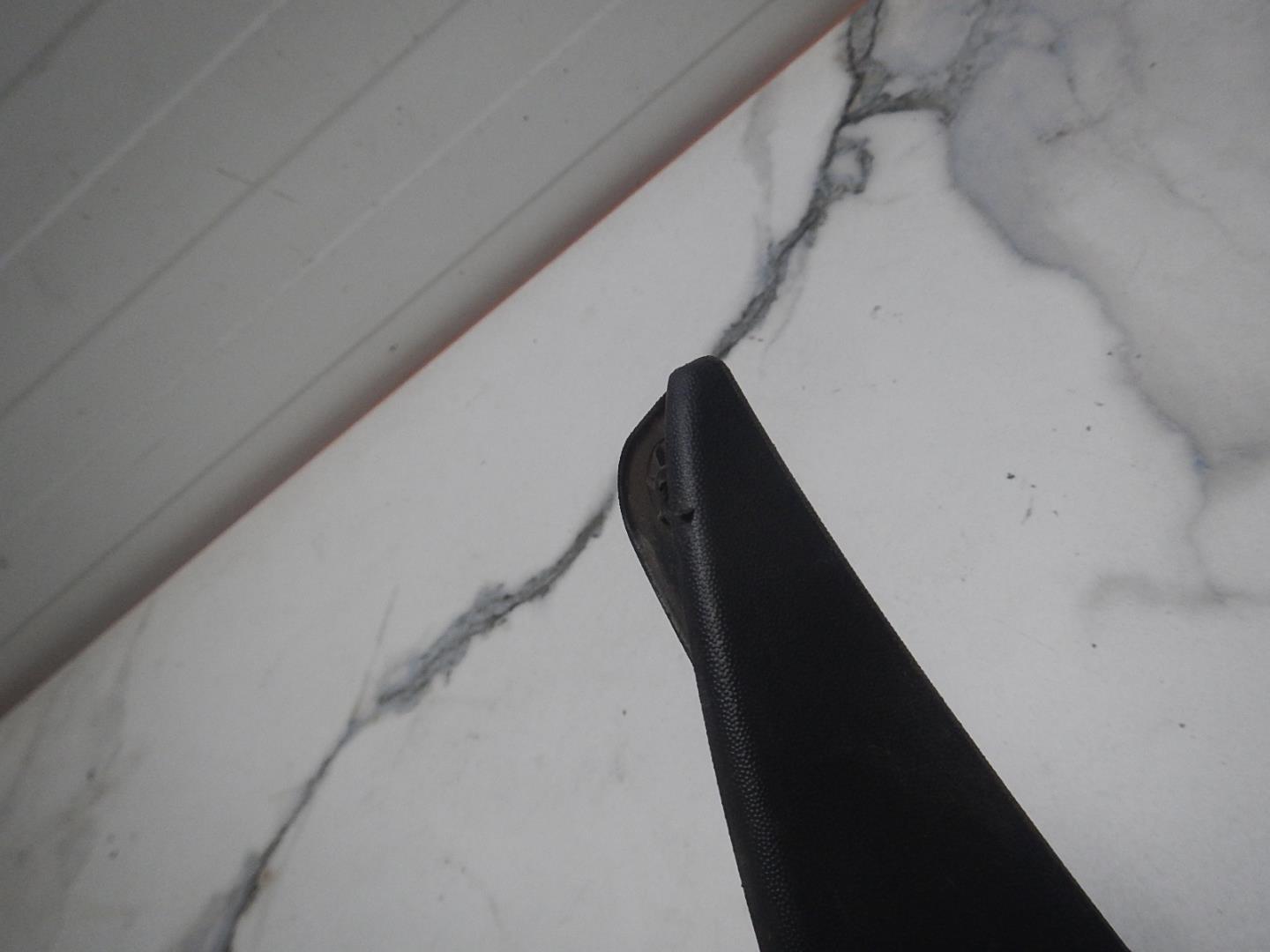 Брызговик задний правый