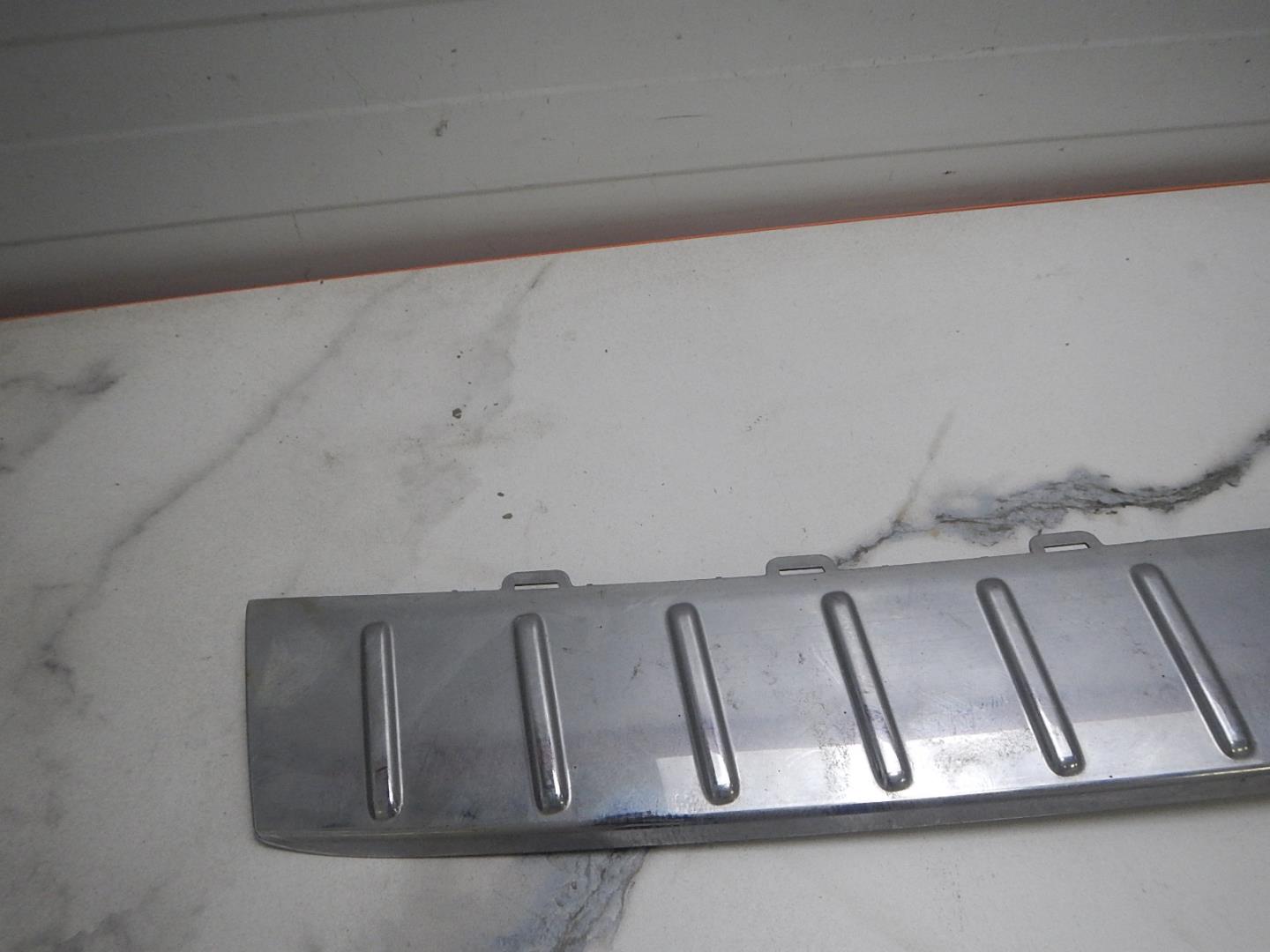 Накладка заднего бампера