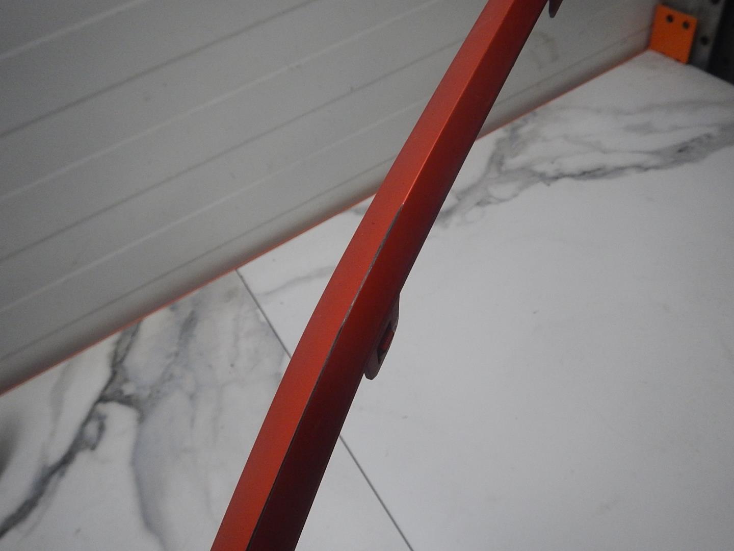 Молдинг переднего бампера правый