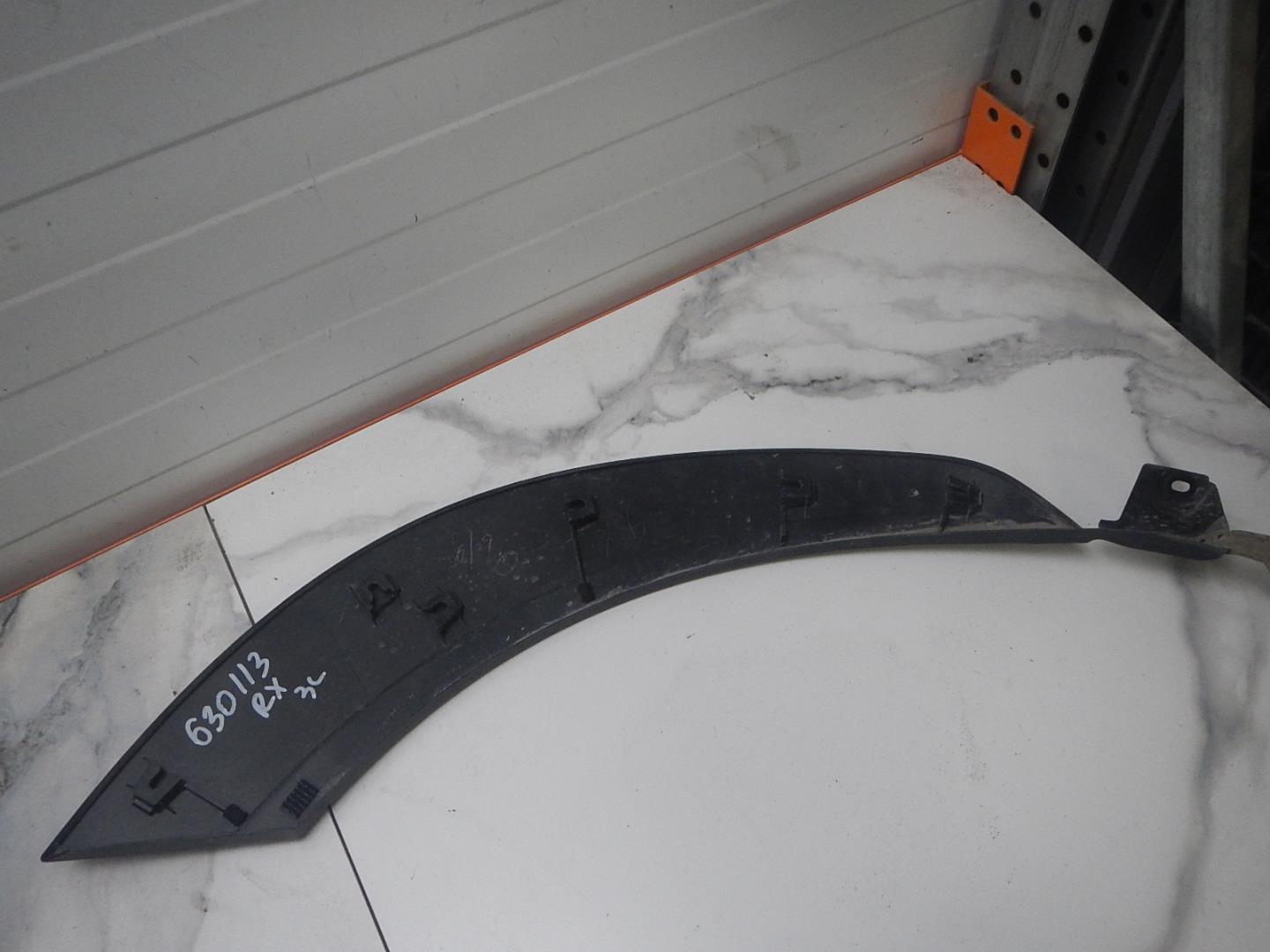 Накладка двери задней левой