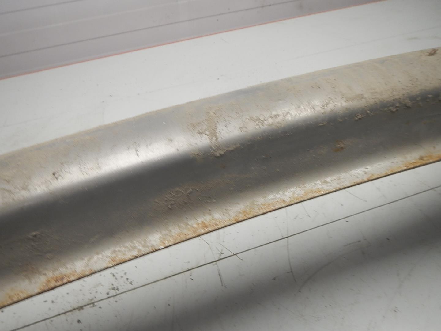 Усилитель заднего бампера