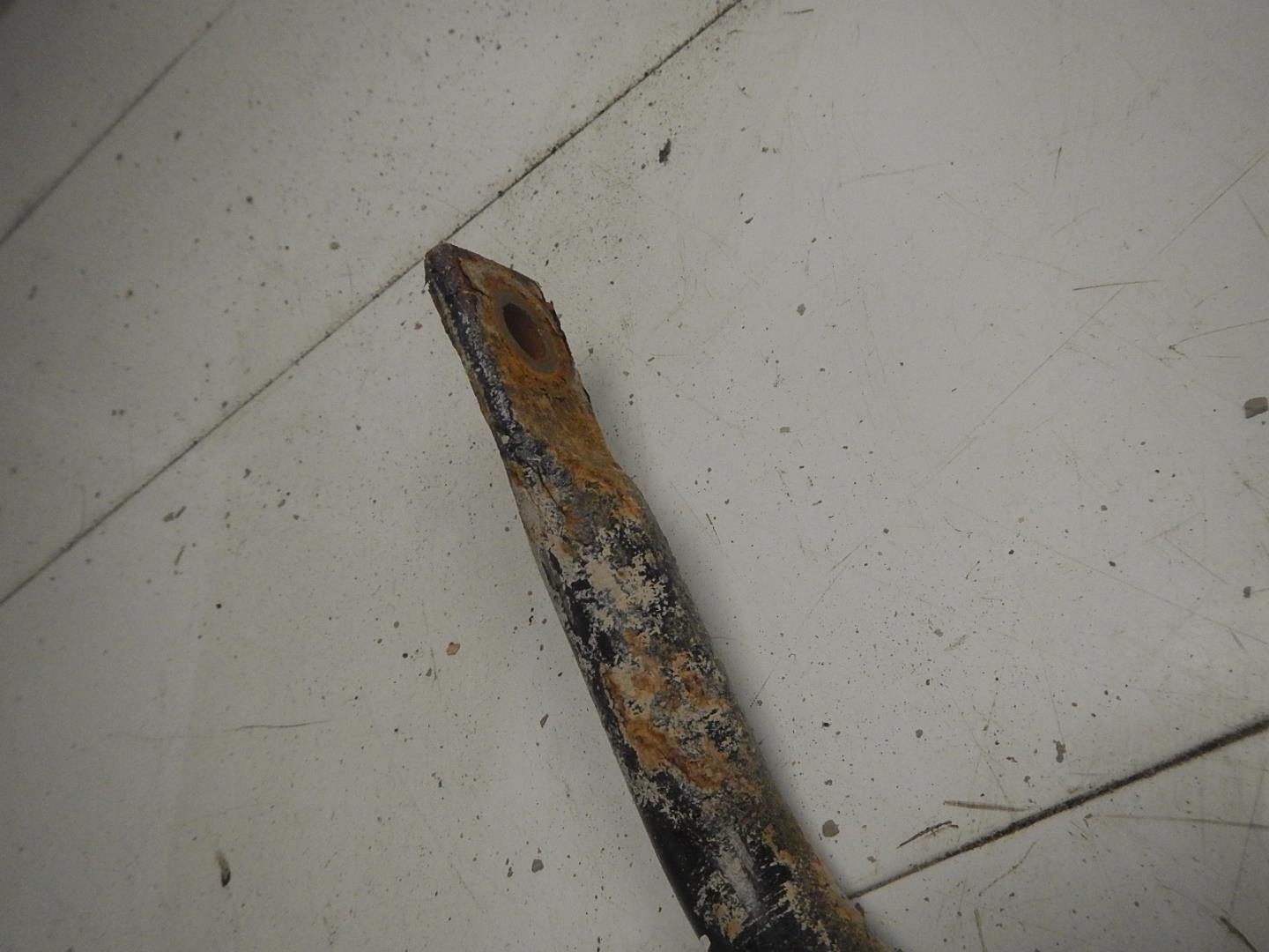 Стабилизатор передний