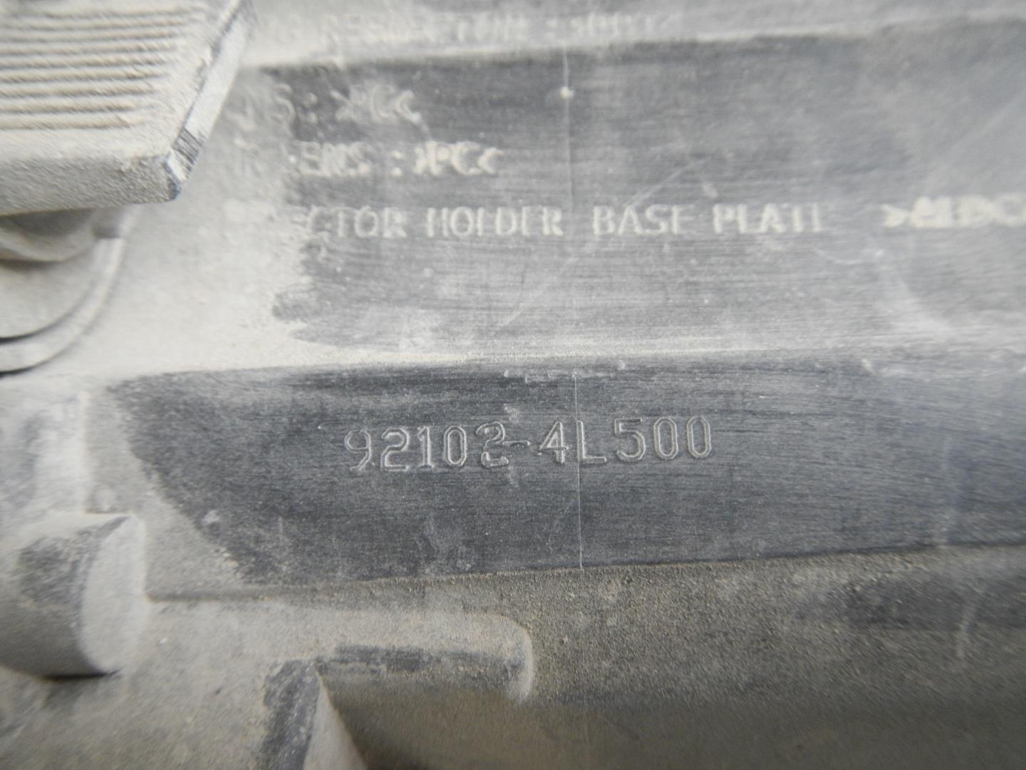 Фара правая