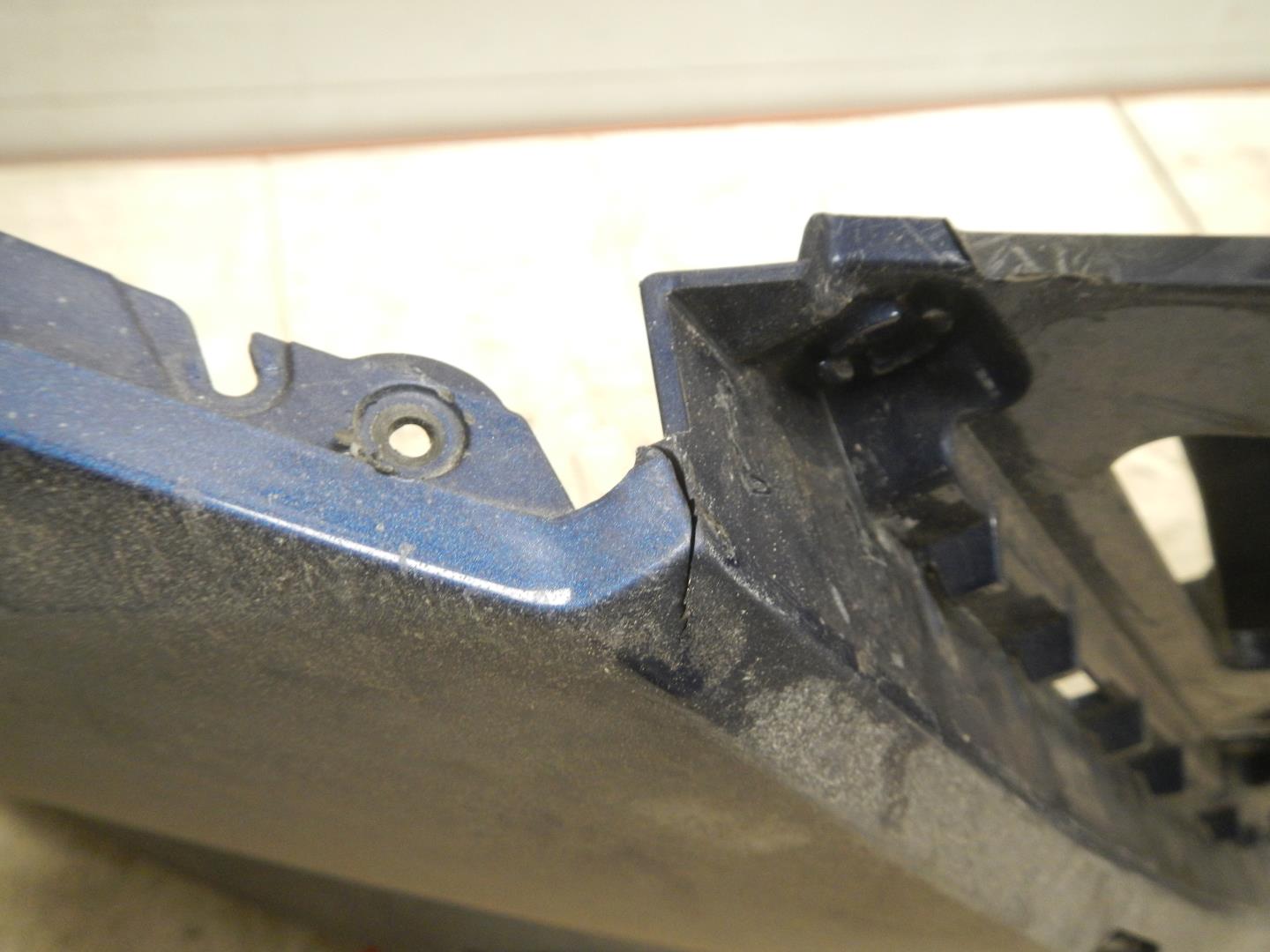 Бампер передний