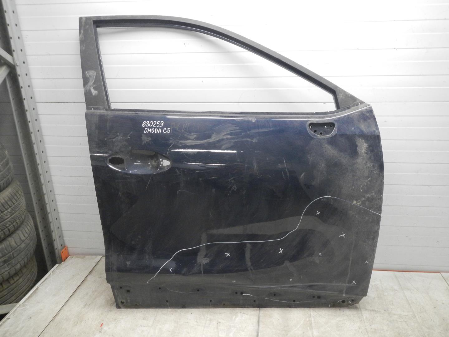 Дверь передняя правая