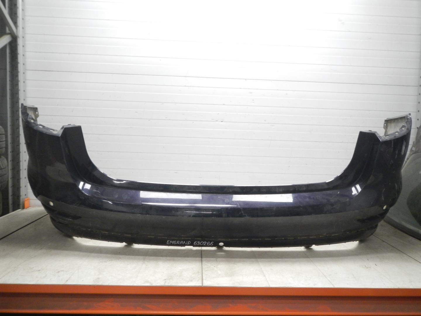 Бампер задний