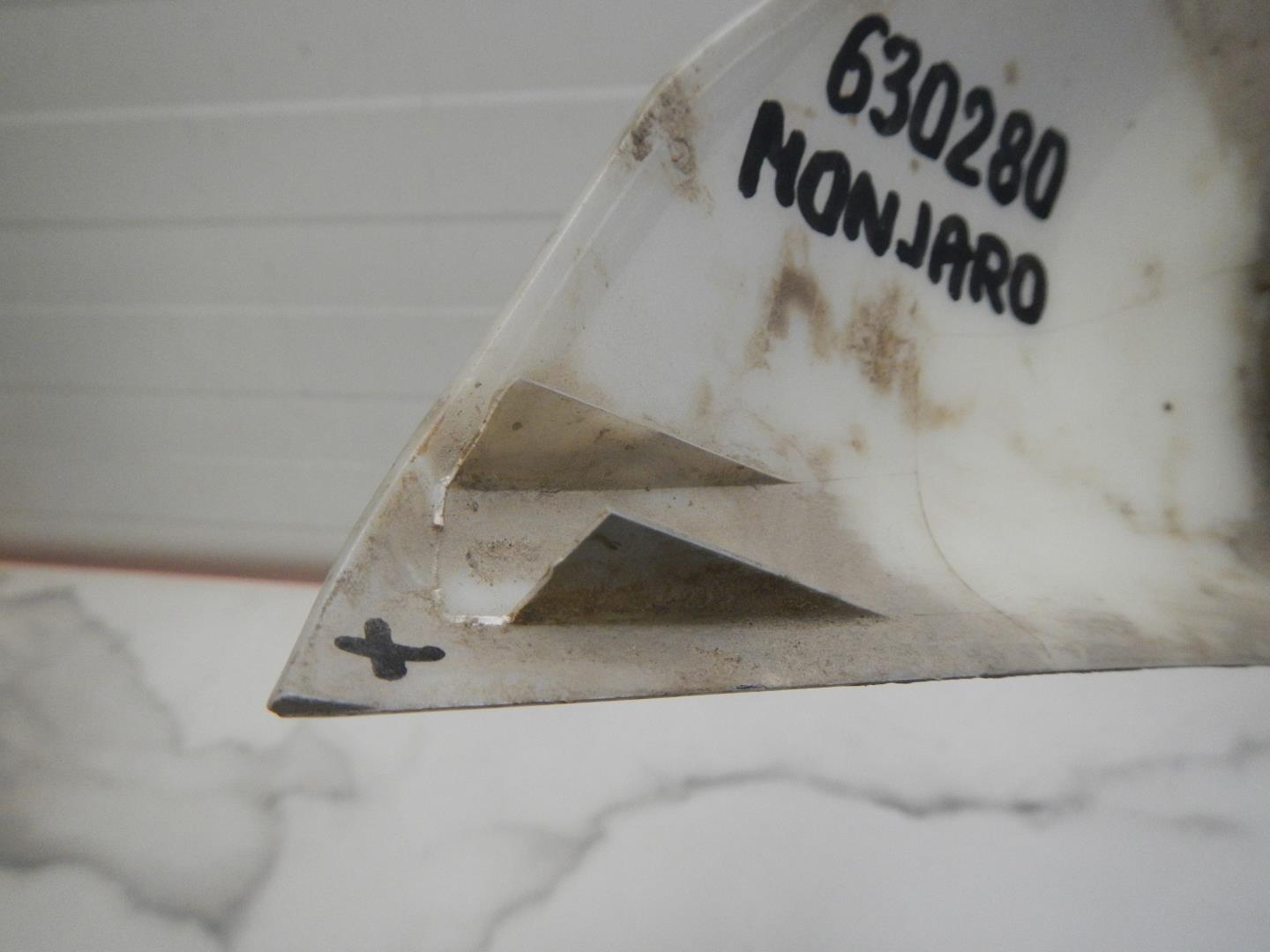 Молдинг заднего бампера