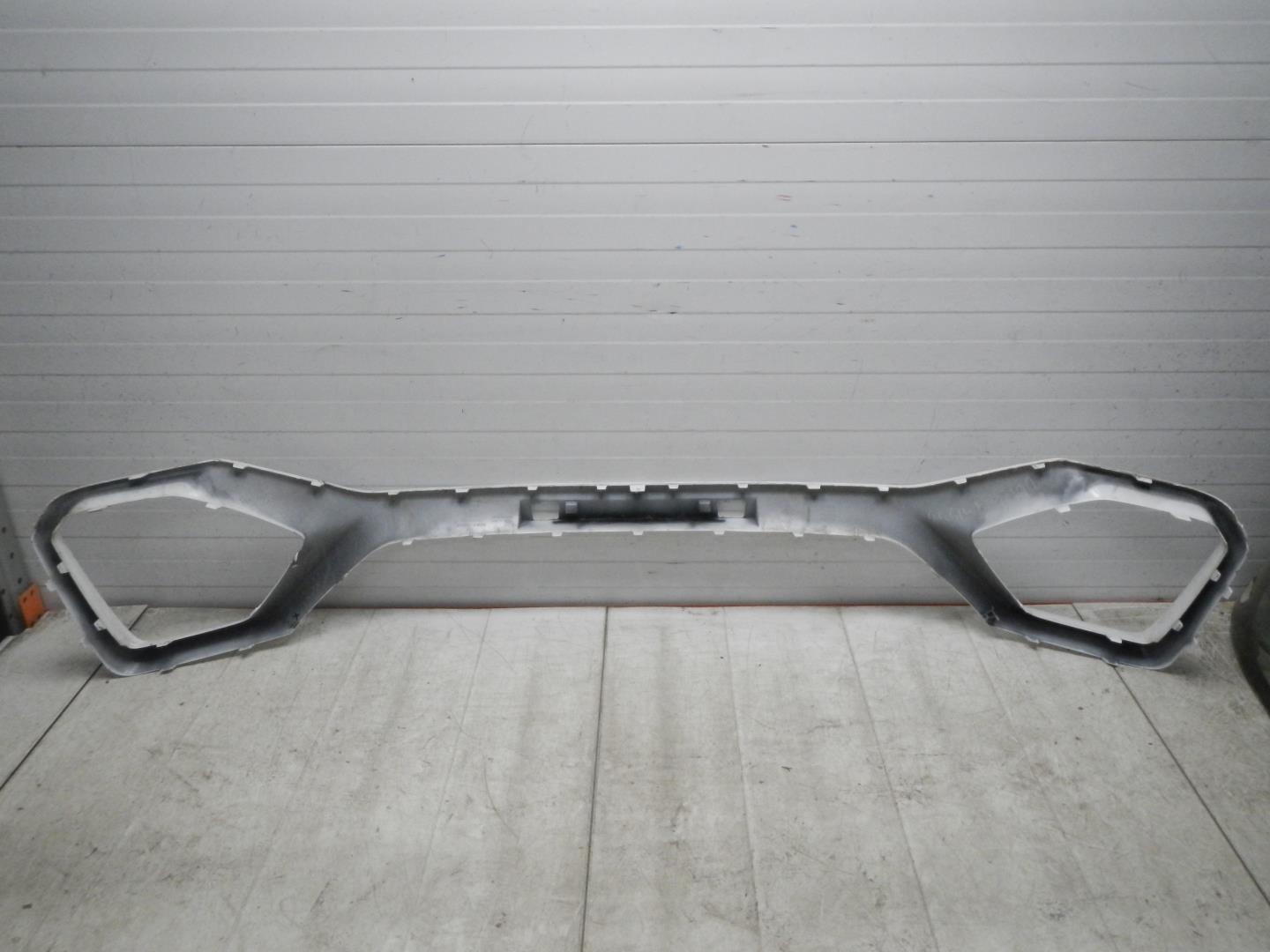 Накладка переднего бампера