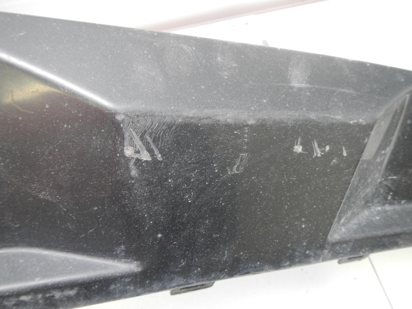 Накладка переднего бампера