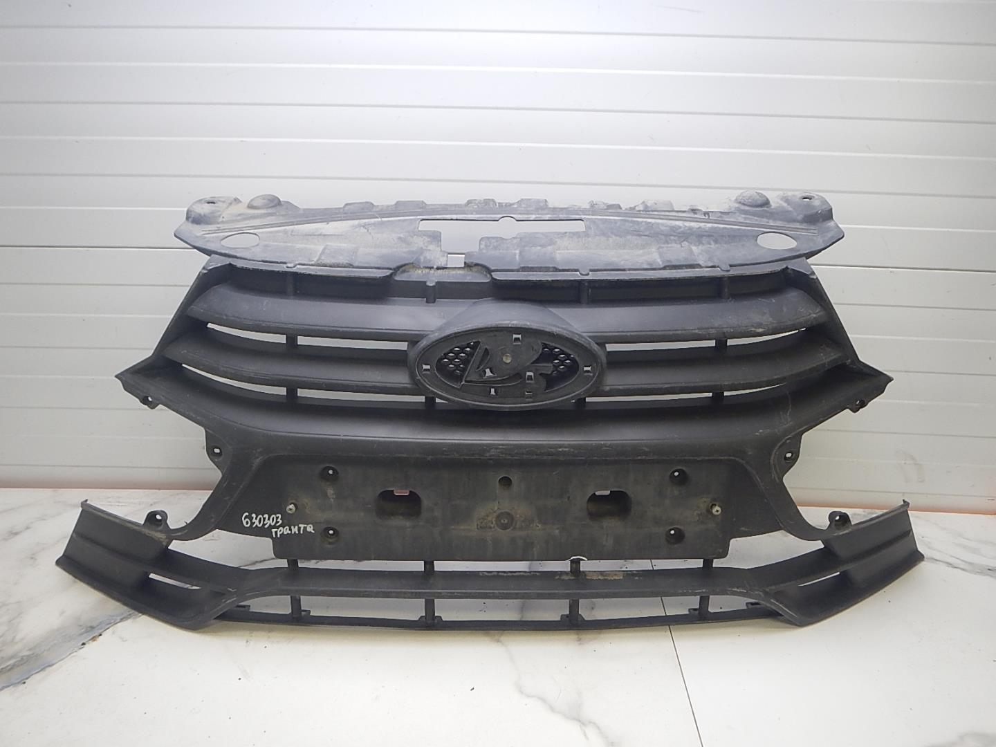 Решетка радиатора