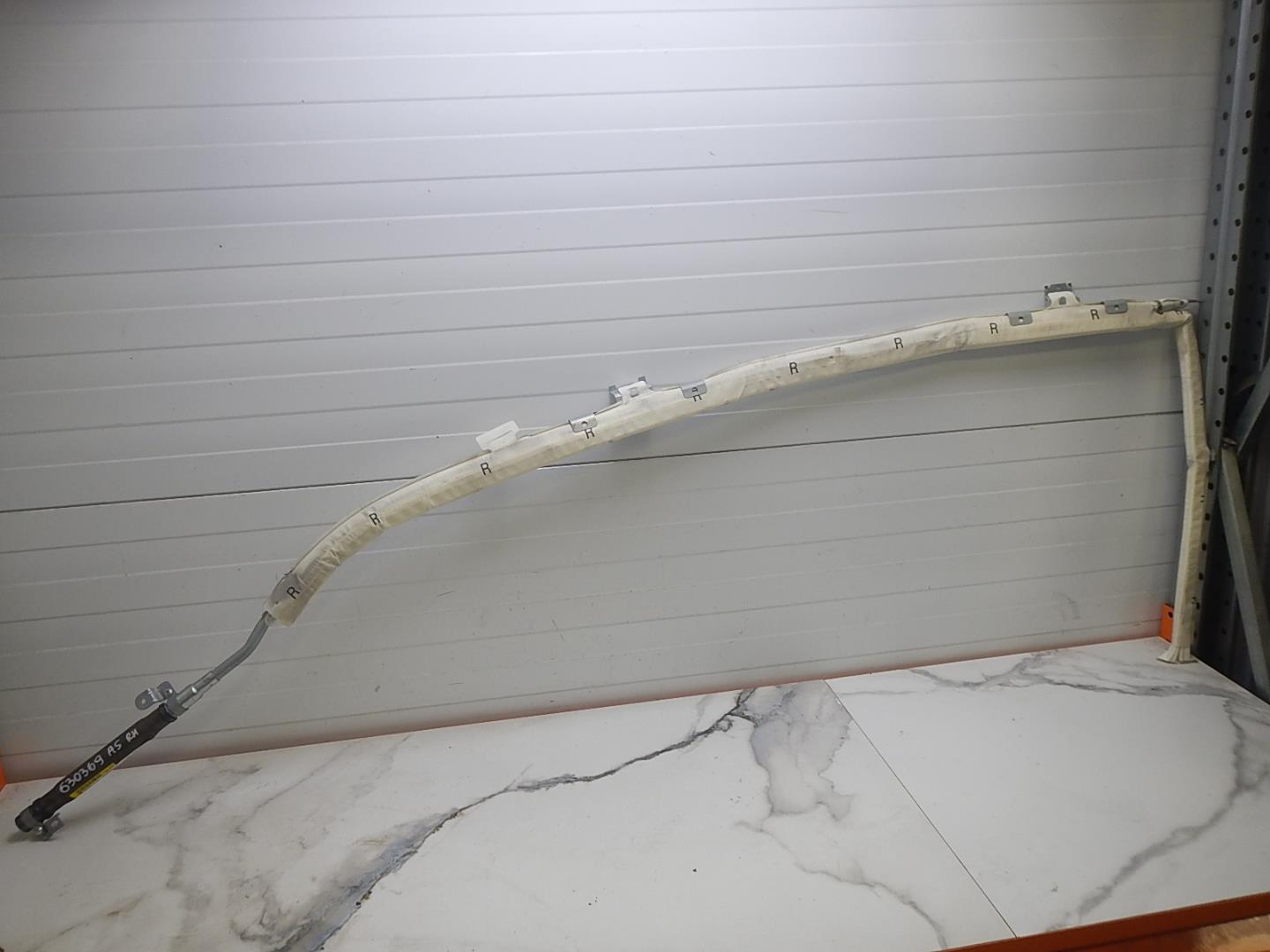 Подушка безопасности боковая (шторка)