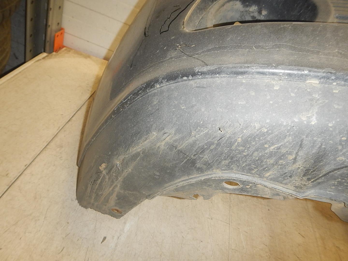 Бампер передний