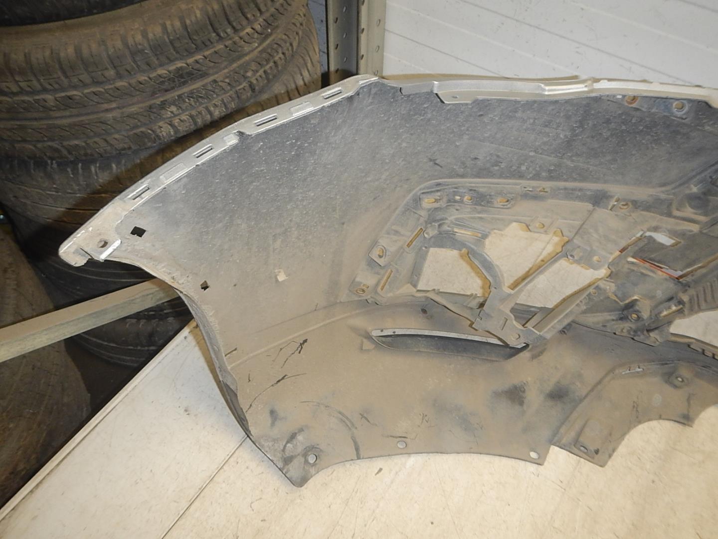 Бампер передний