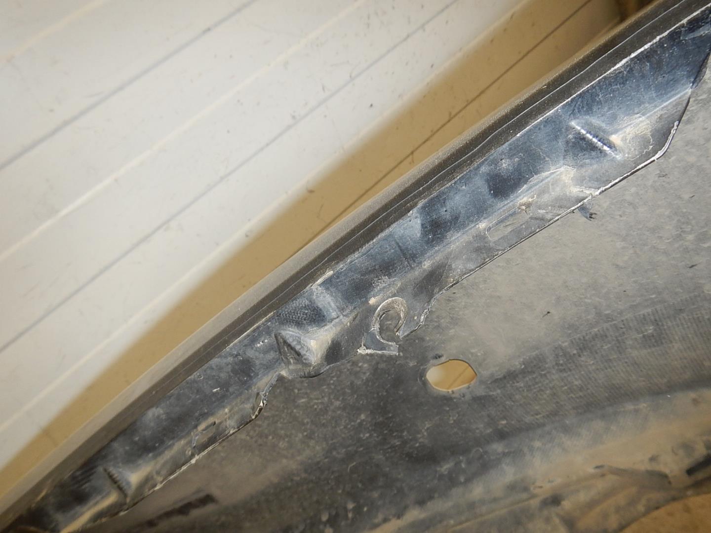 Бампер передний