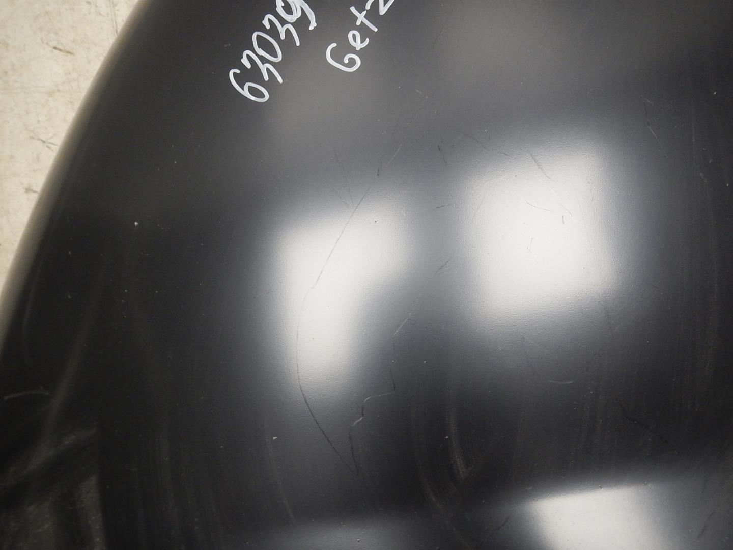 Крыло заднее правое