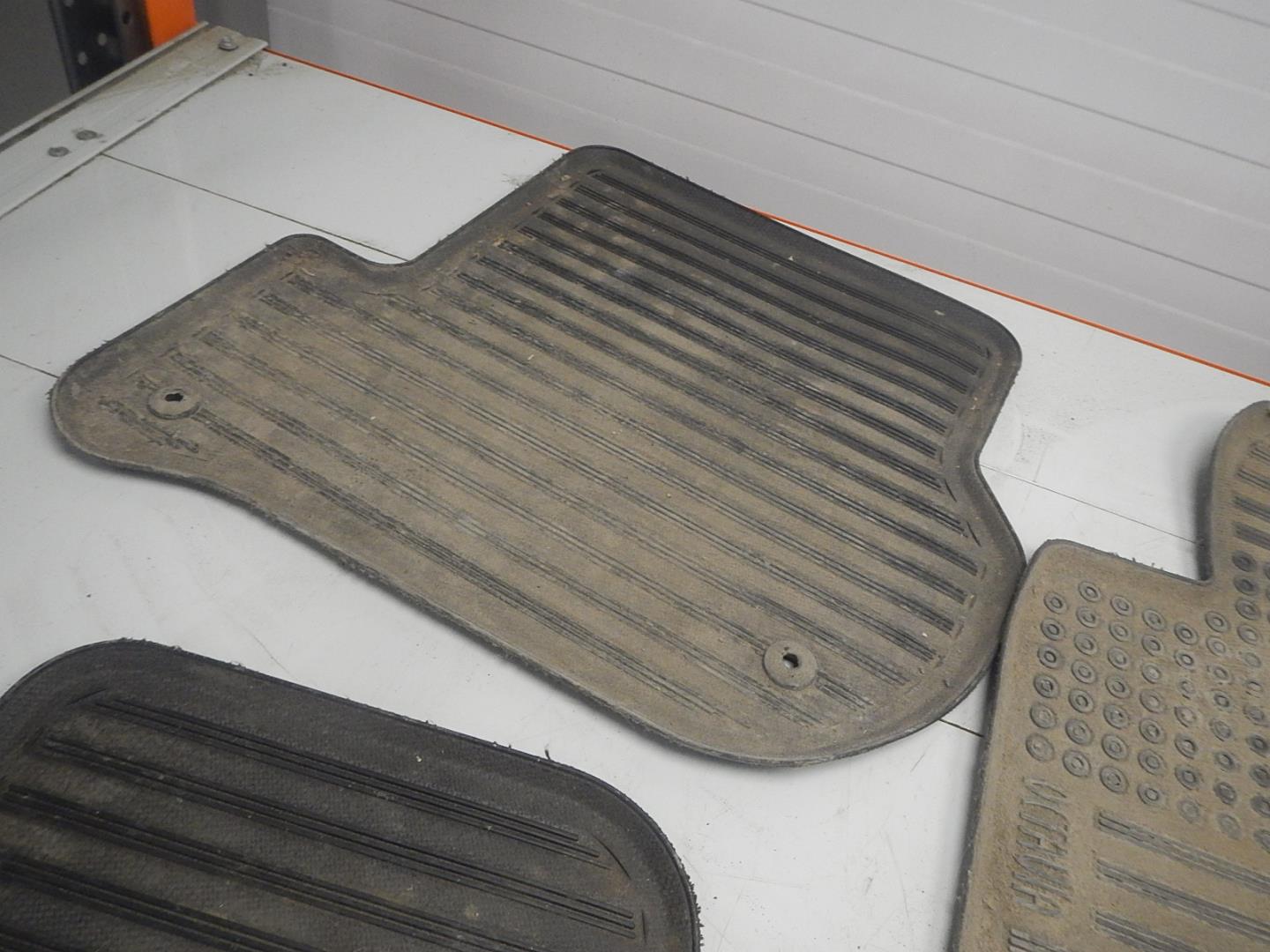 Коврики салона (к-кт)