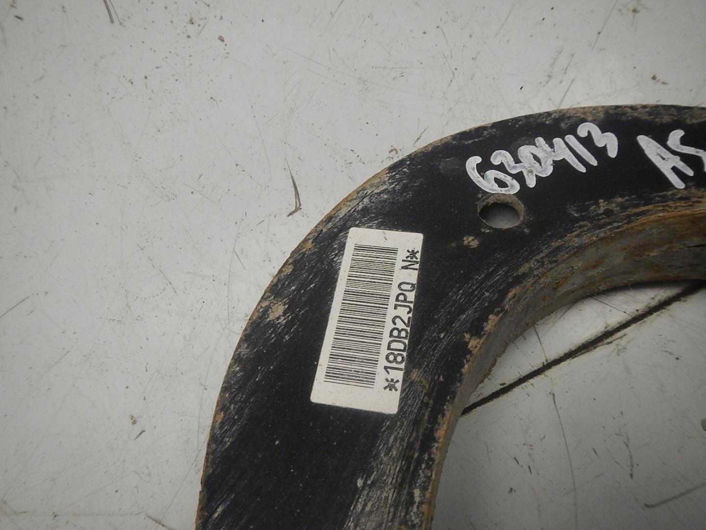 Рычаг задний верхний правый