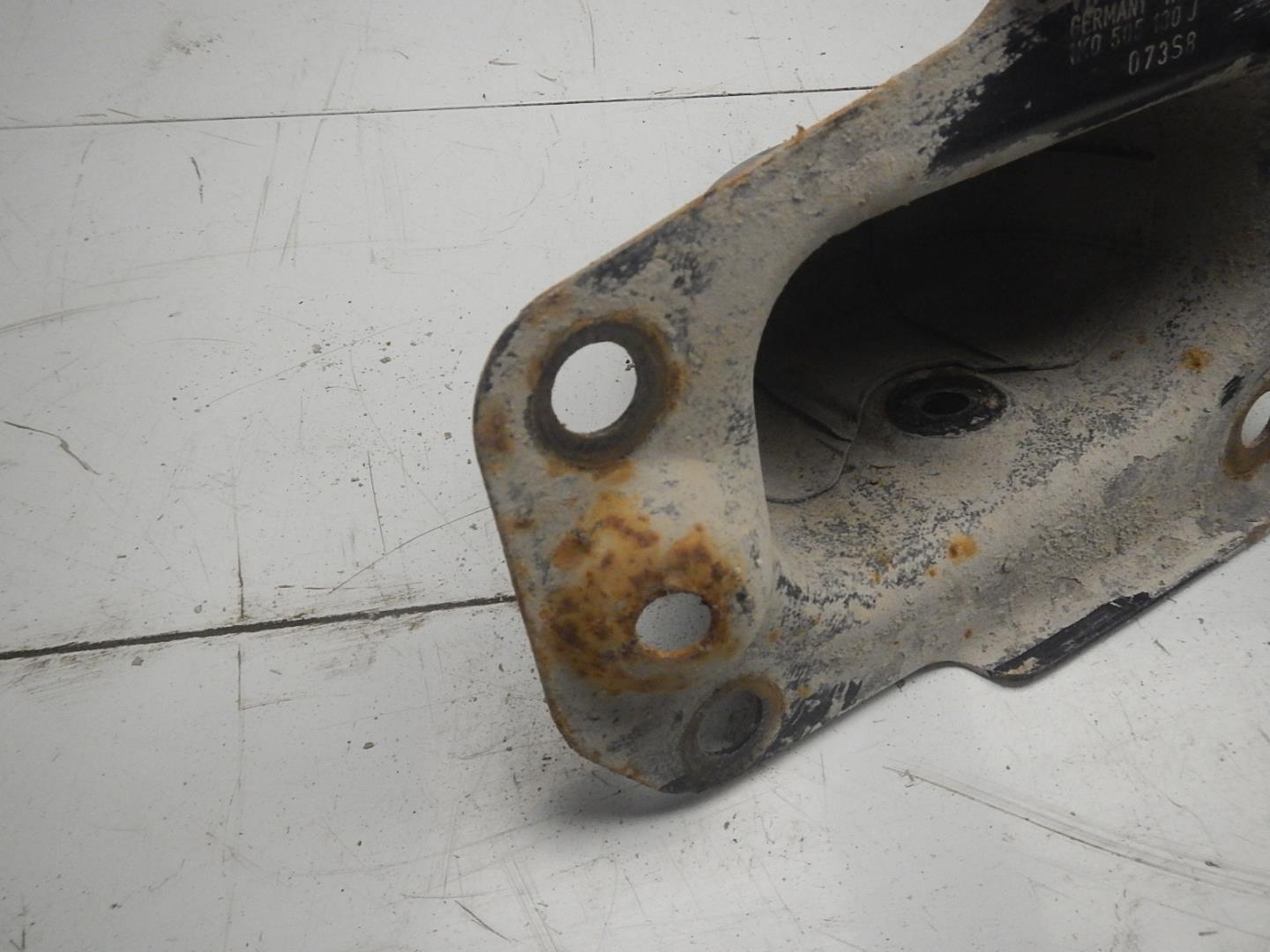 Кронштейн (п.з.к.)