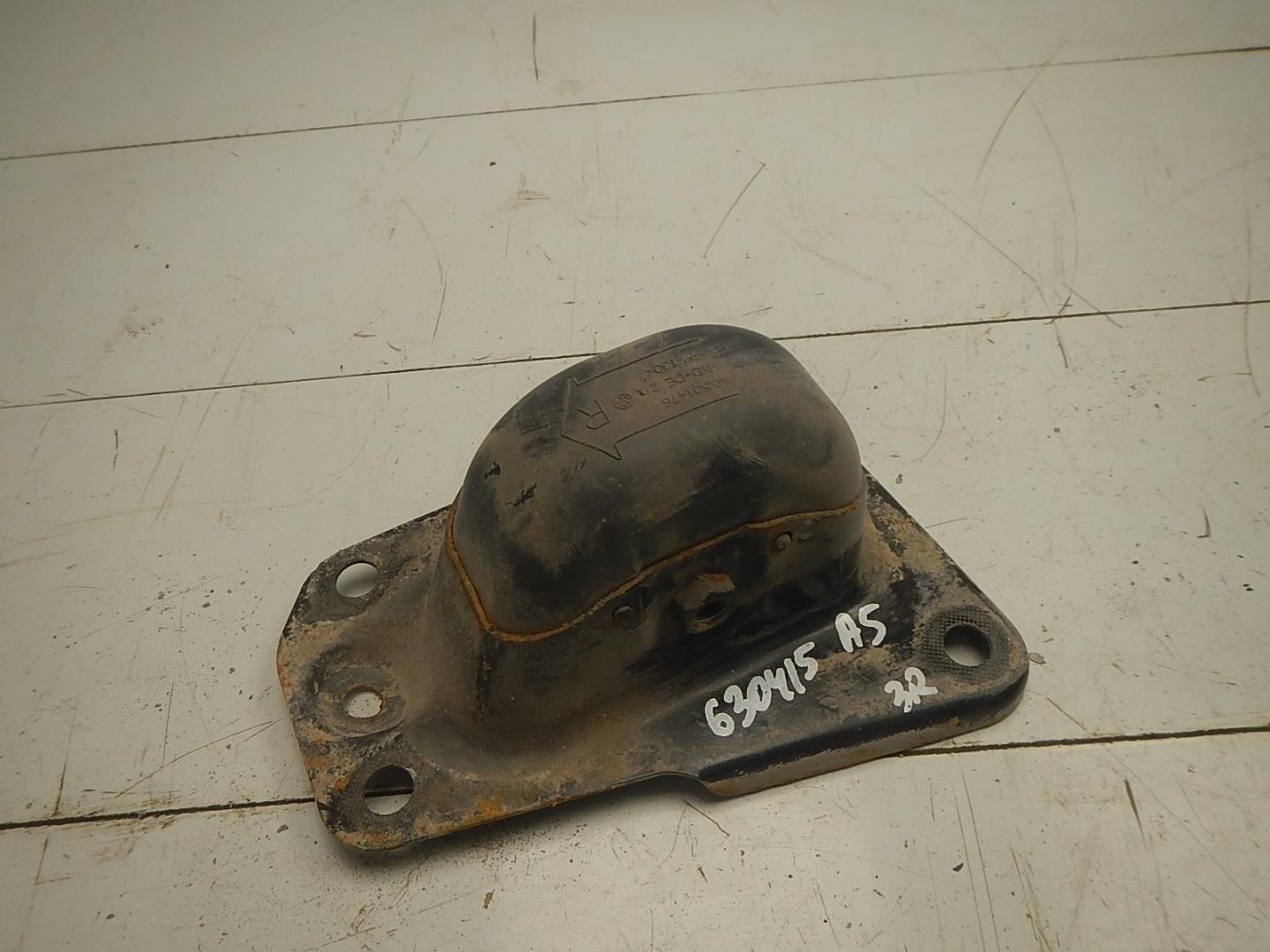 Кронштейн (п.з.к.)