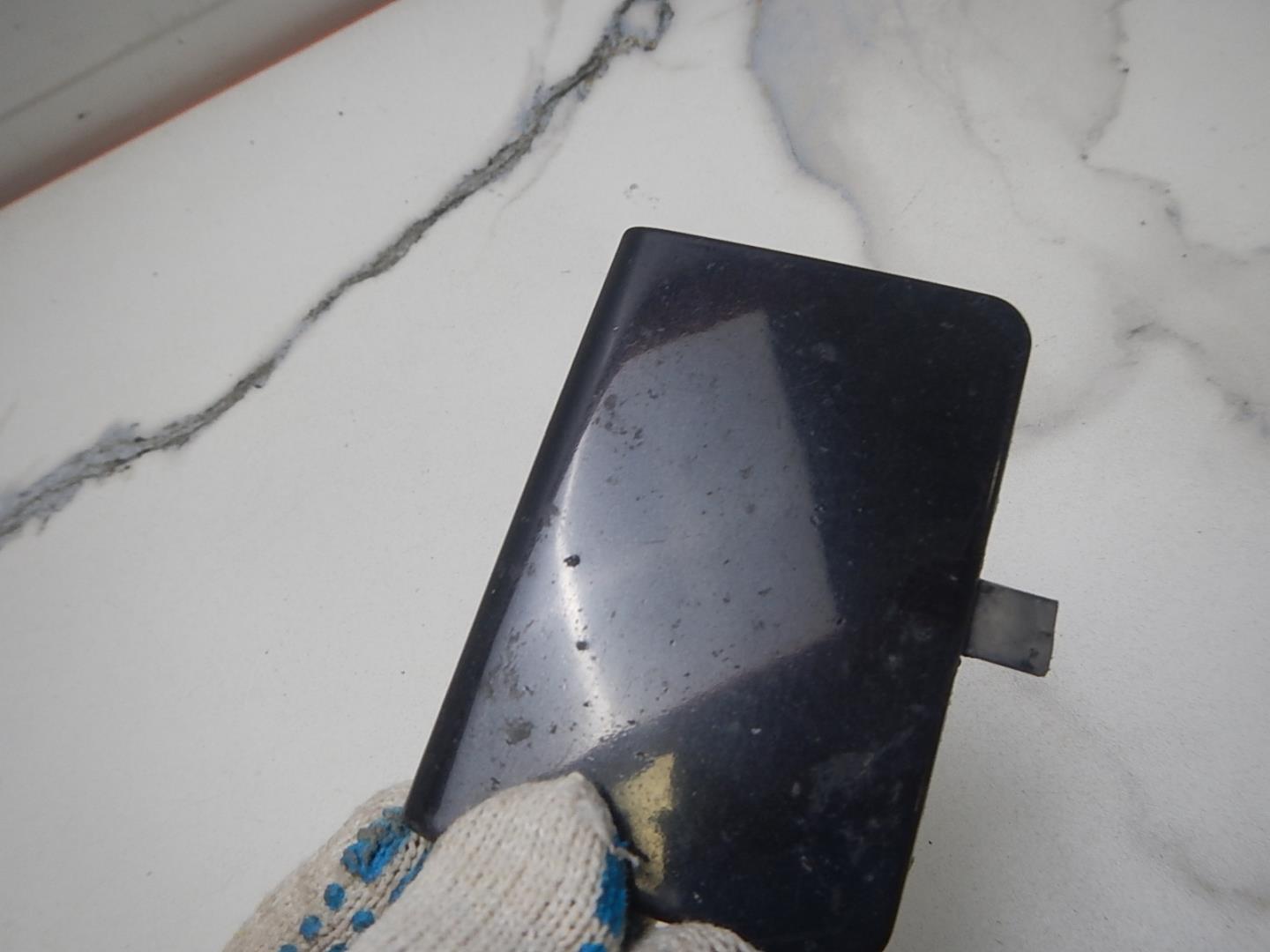 Заглушка буксировочного крюка