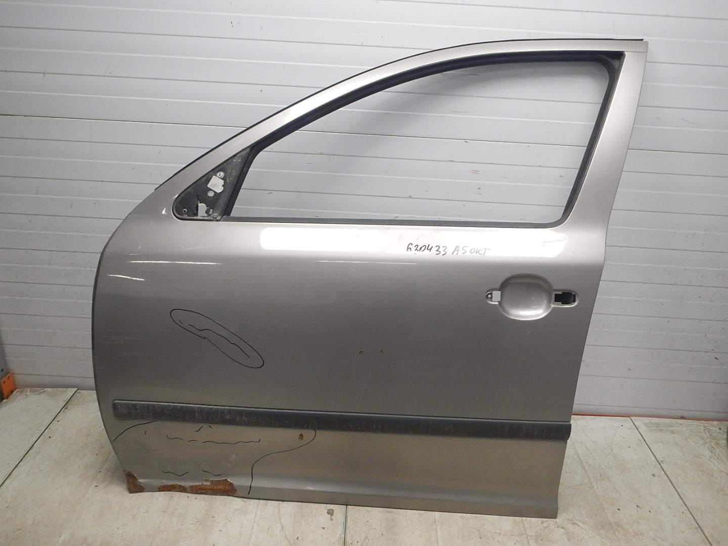 Дверь передняя левая