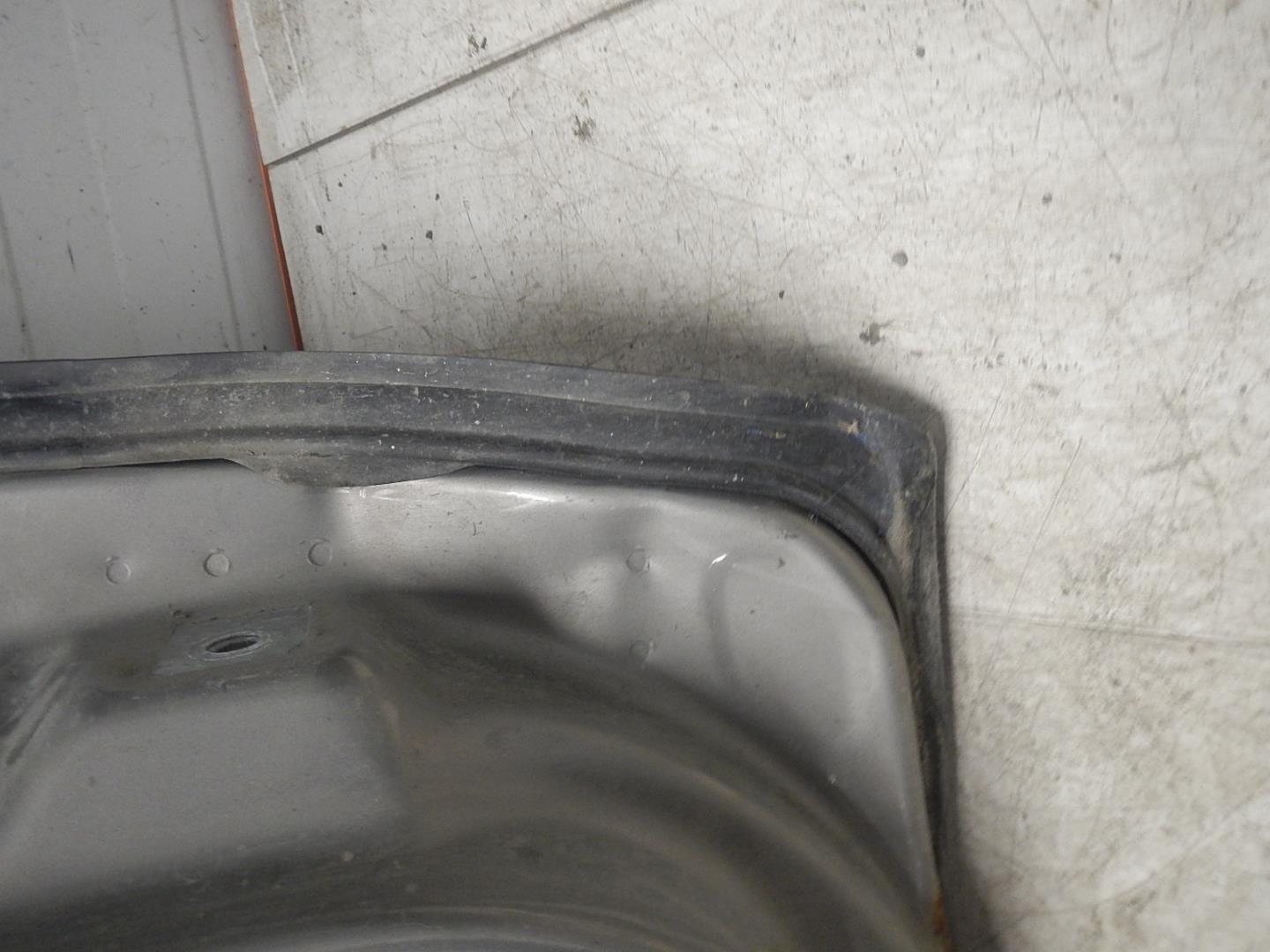 Дверь передняя левая