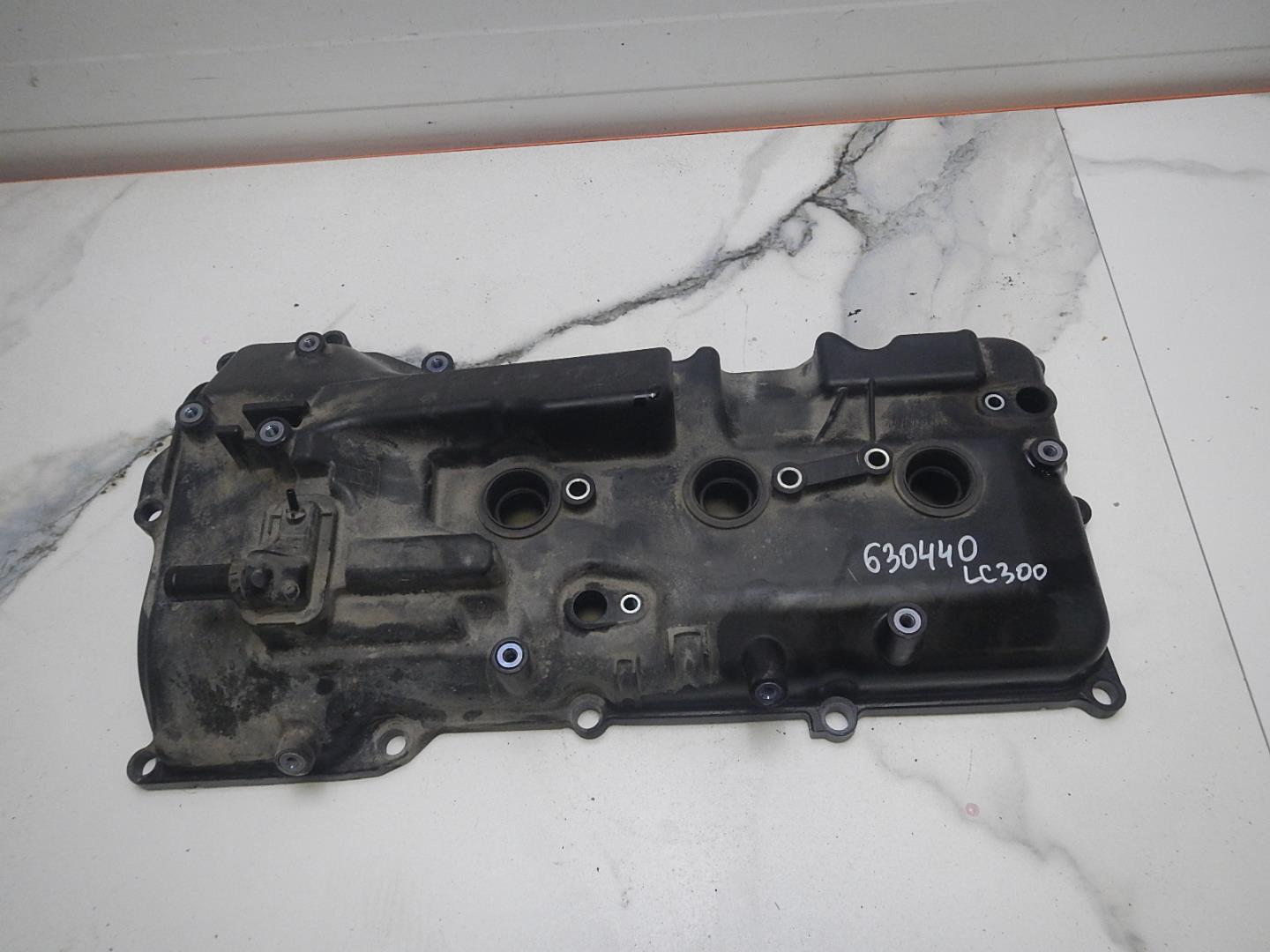 Крышка клапанная ГБЦ