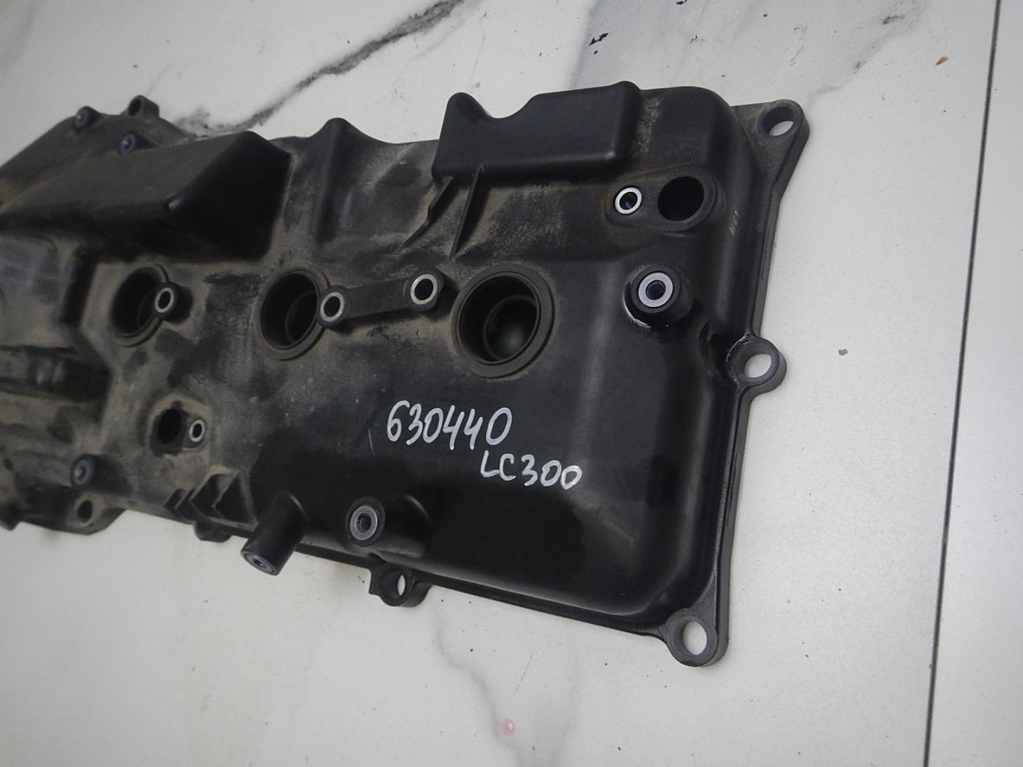 Крышка клапанная ГБЦ