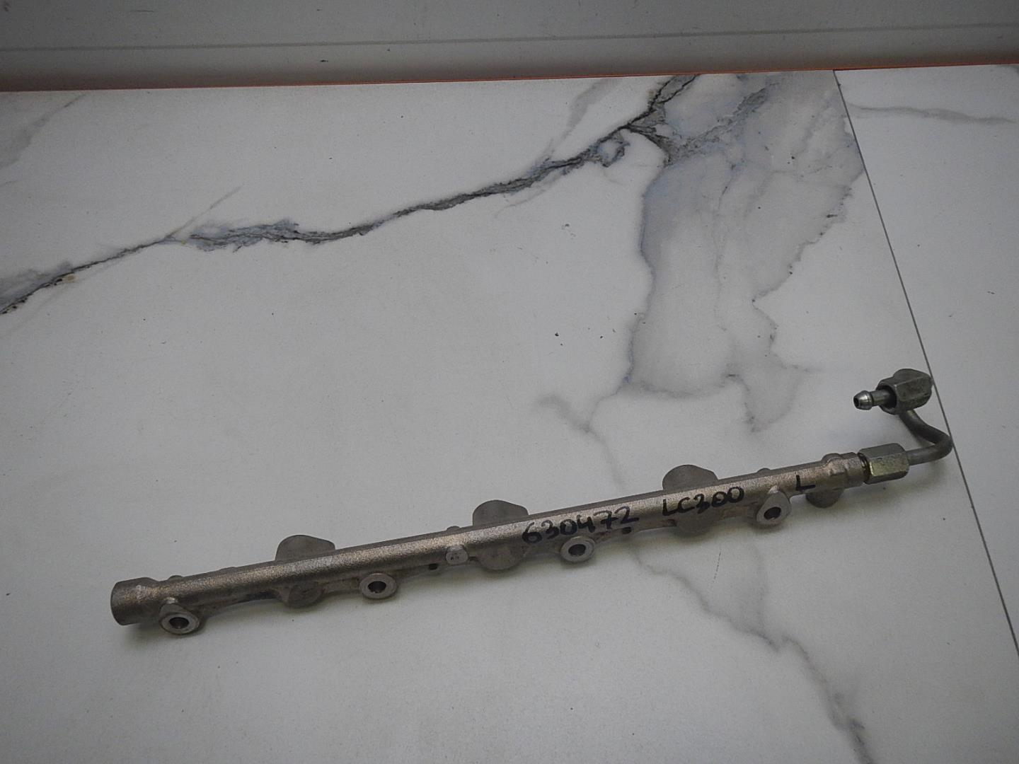 Рейка топливная (рампа)