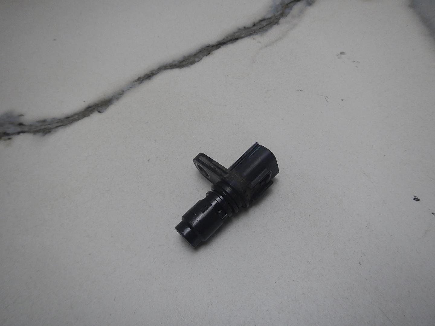 Датчик положения распредвала