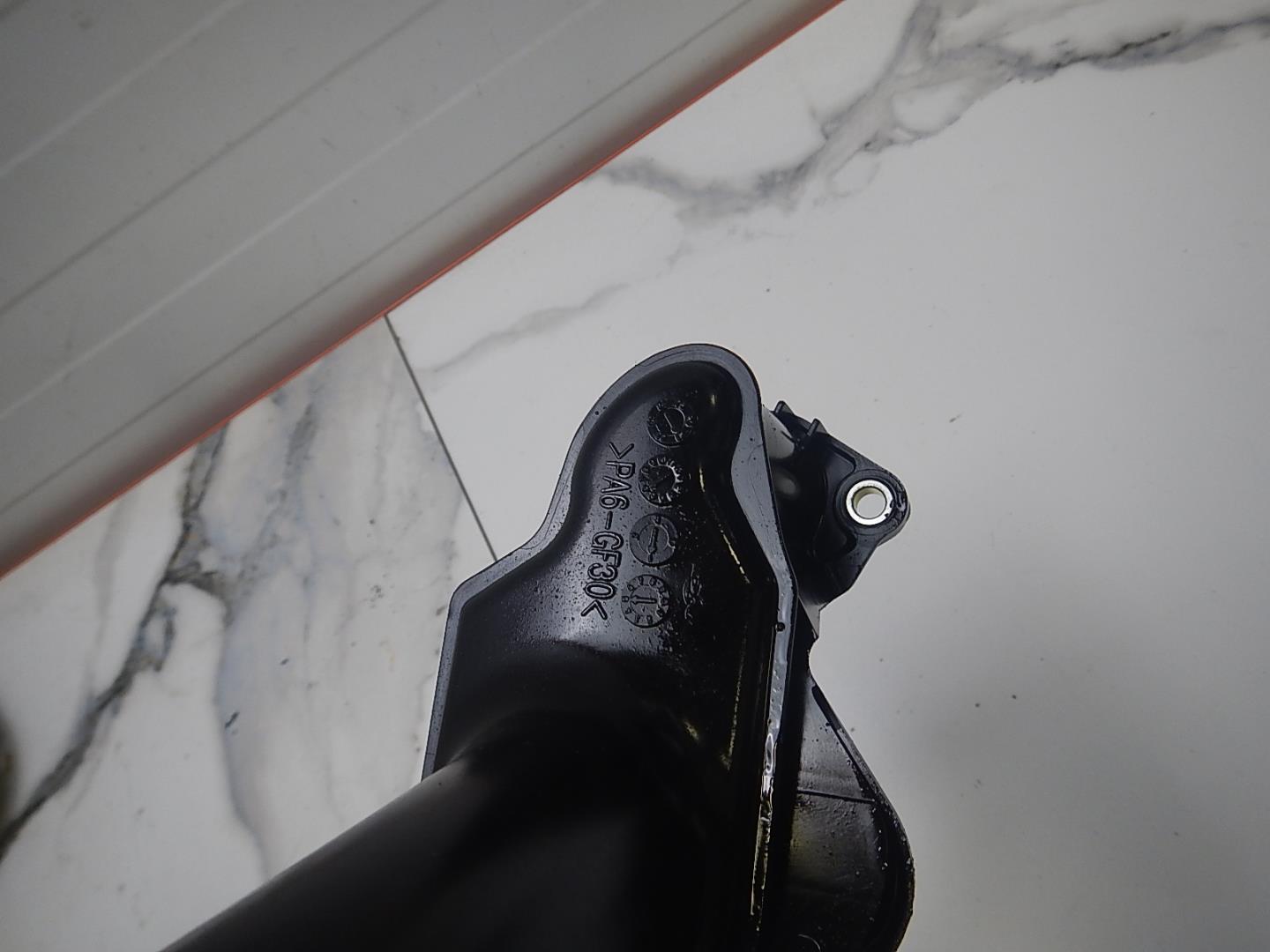 Маслозаборник