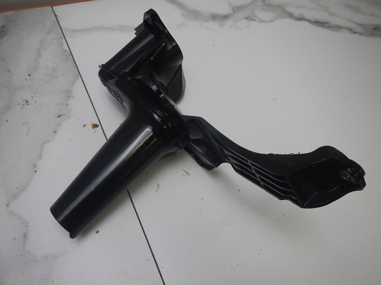 Маслозаборник