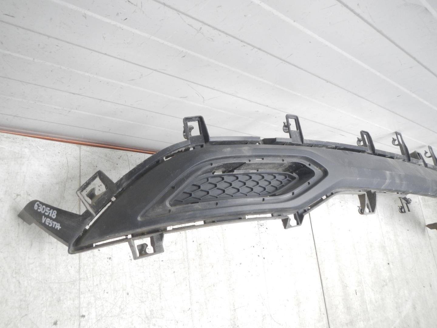 Накладка заднего бампера