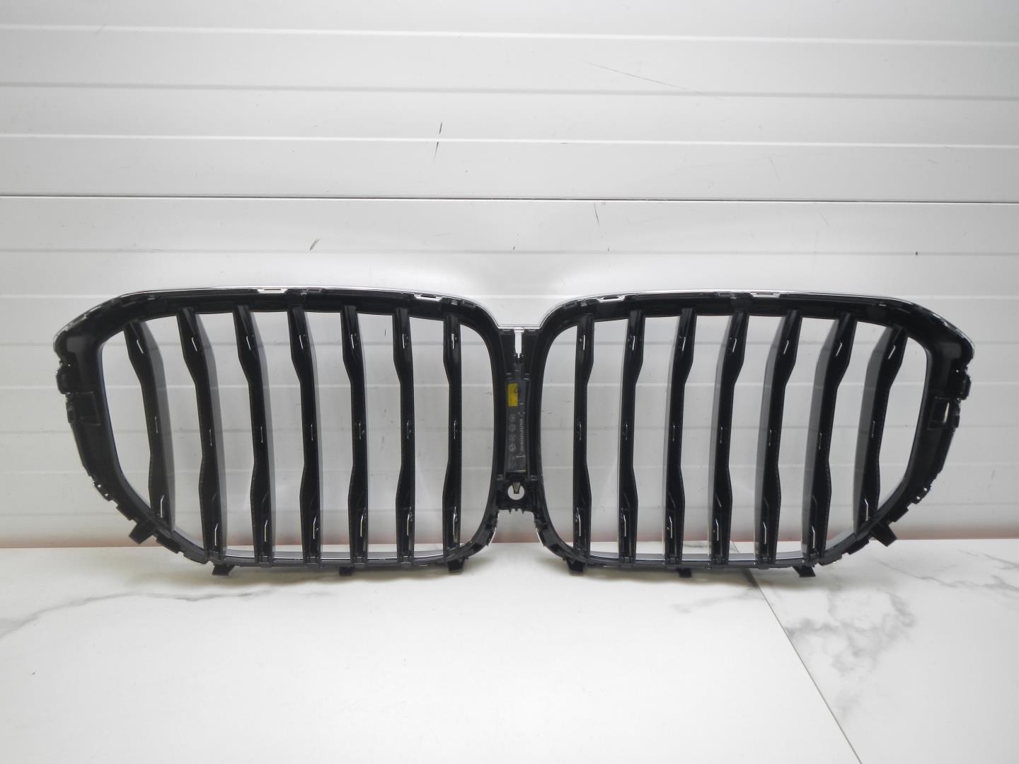 Решетка радиатора