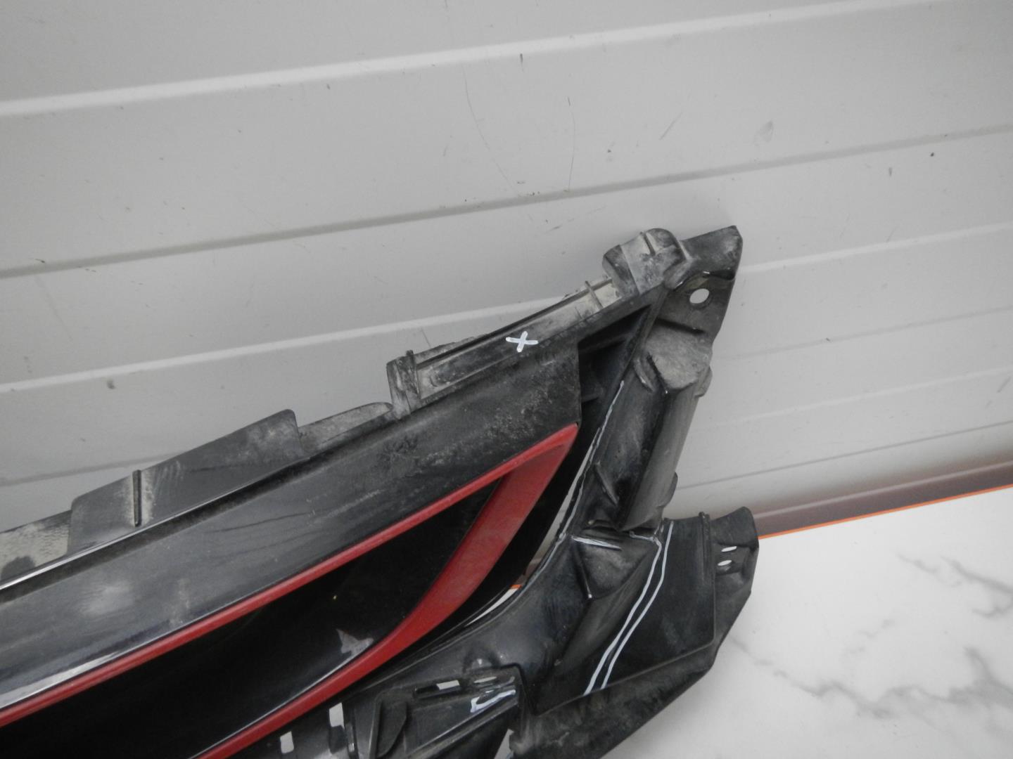 Решетка радиатора