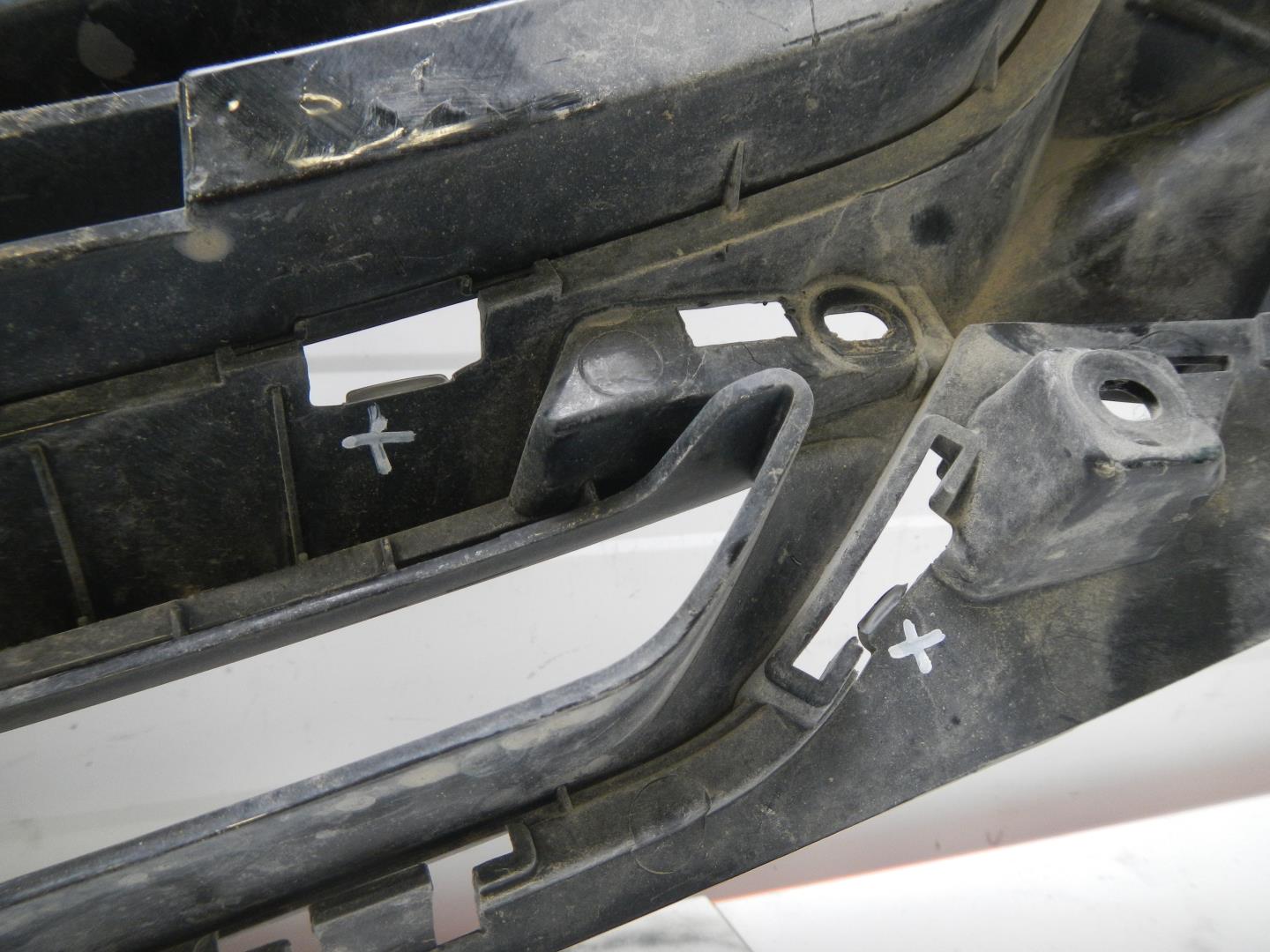 Решетка радиатора