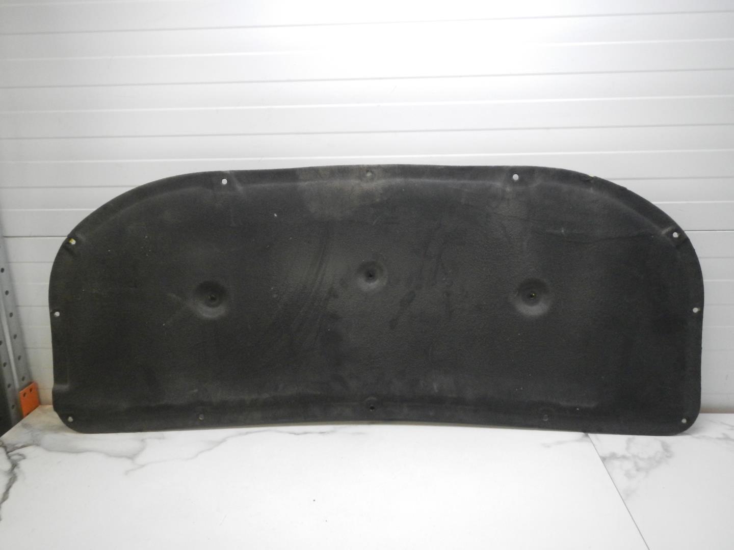 Шумоизоляция капота