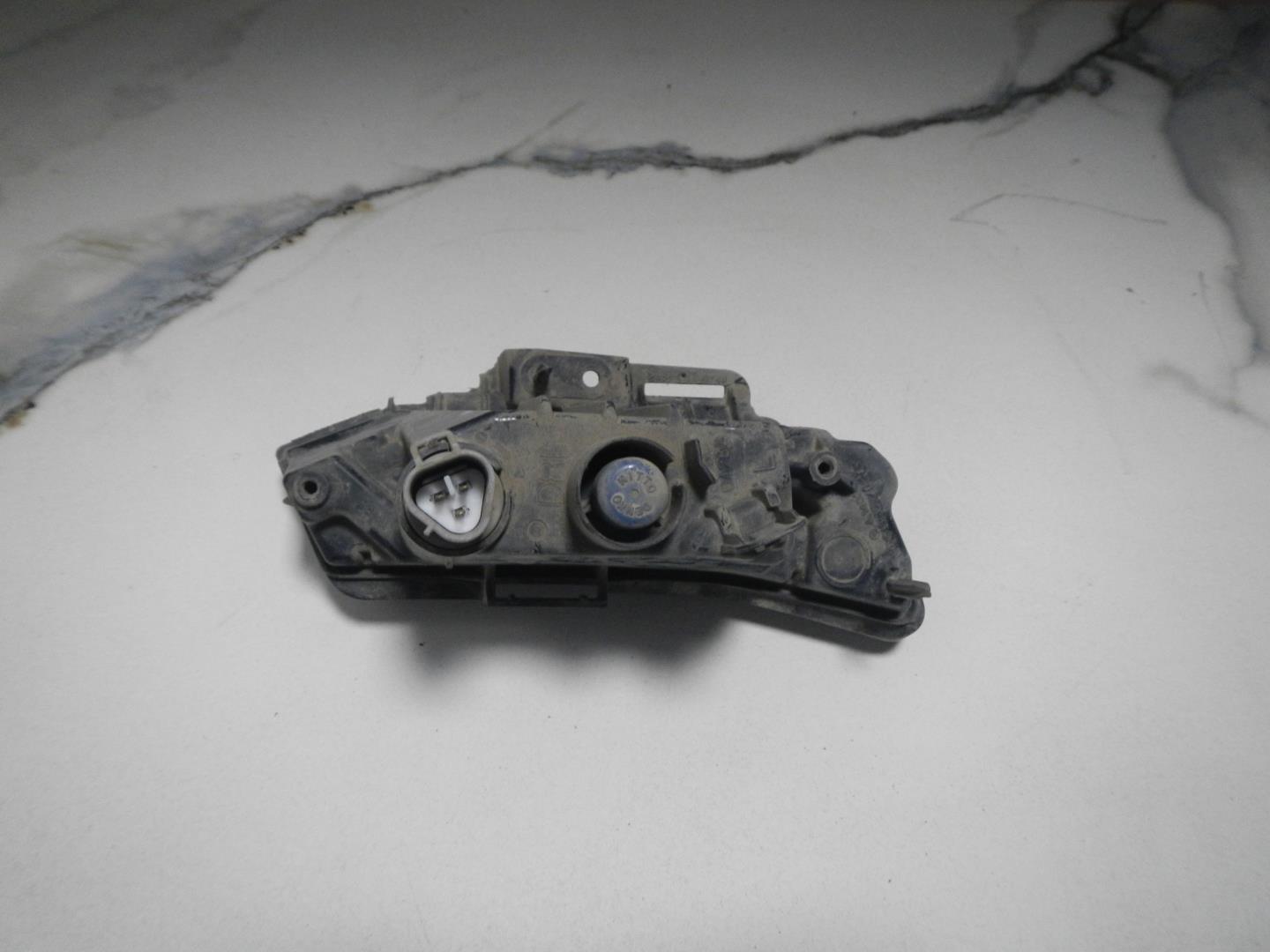 Фара дневного света левая (ходовые огни)