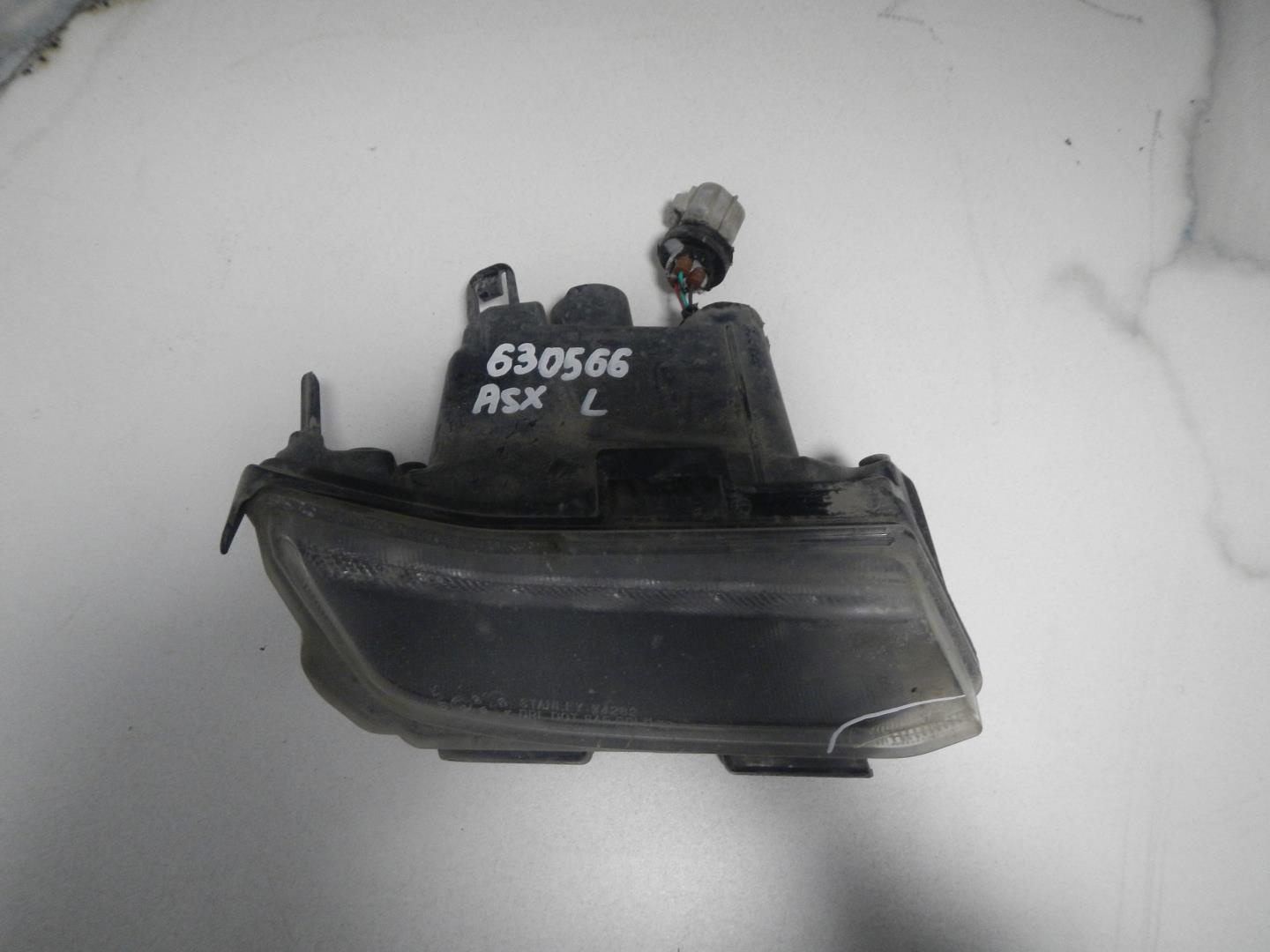 Фара дневного света правая (ходовые огни)